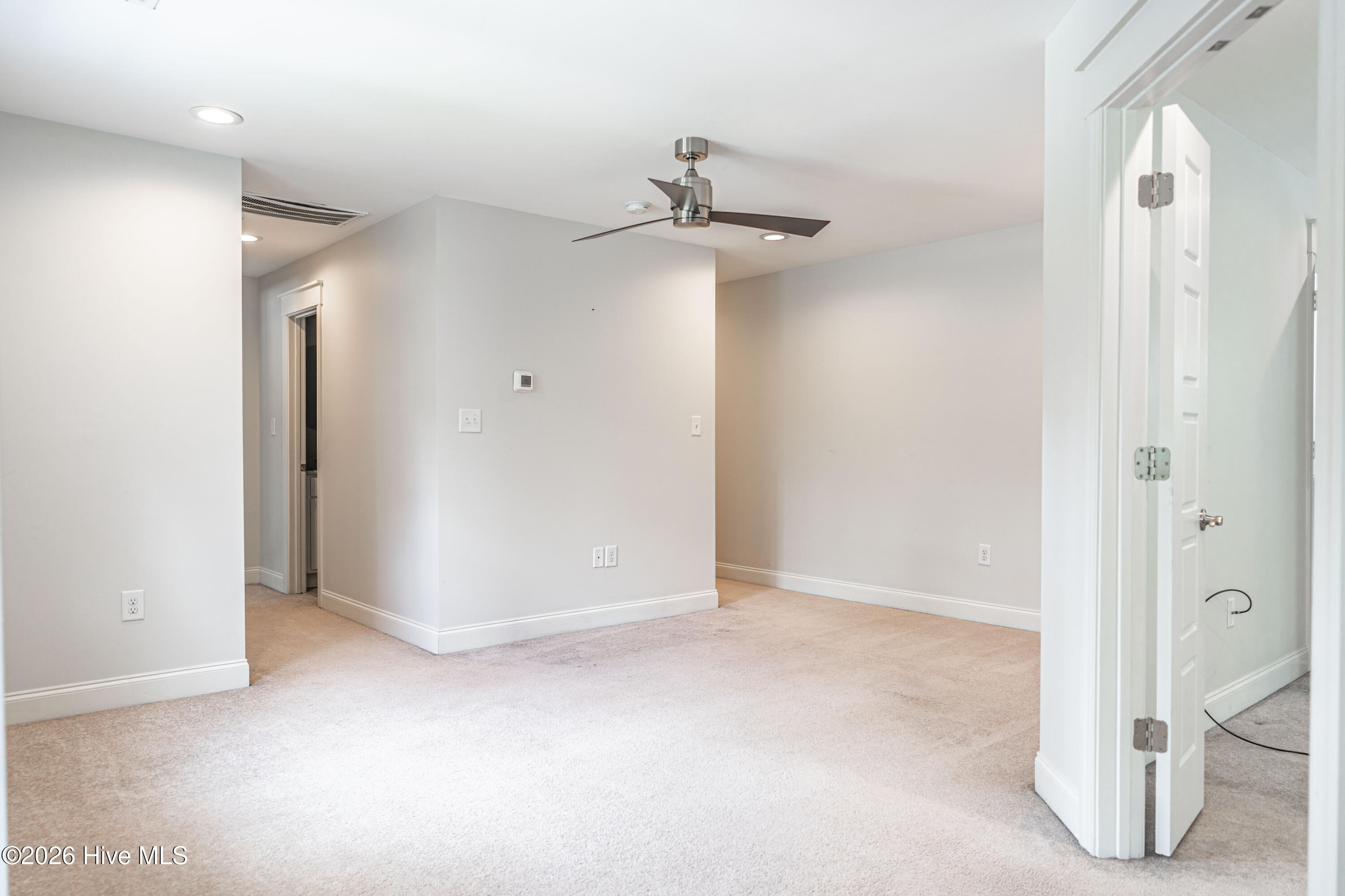 600 Legacy Lakes Way