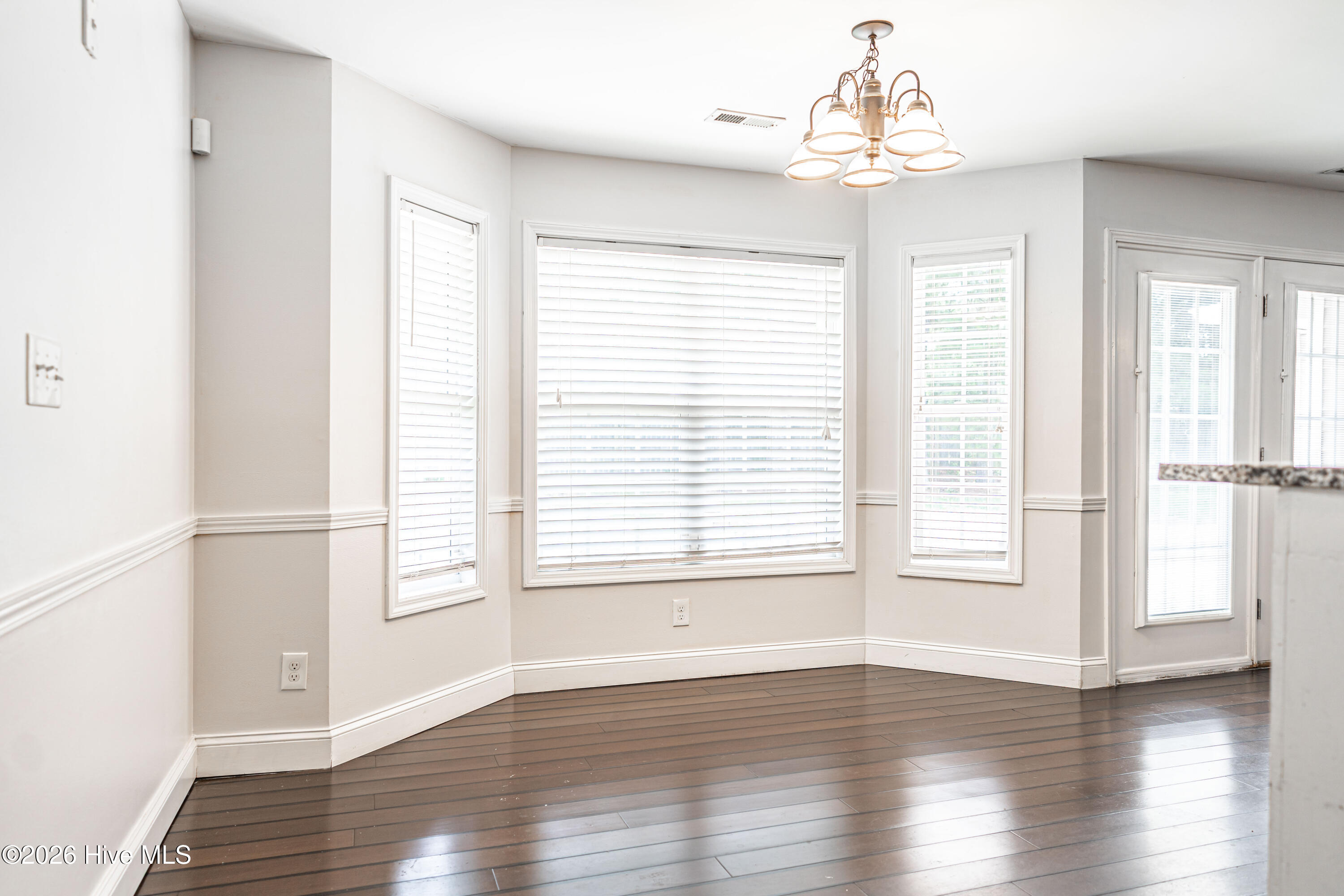 112 Holly Oak Circle