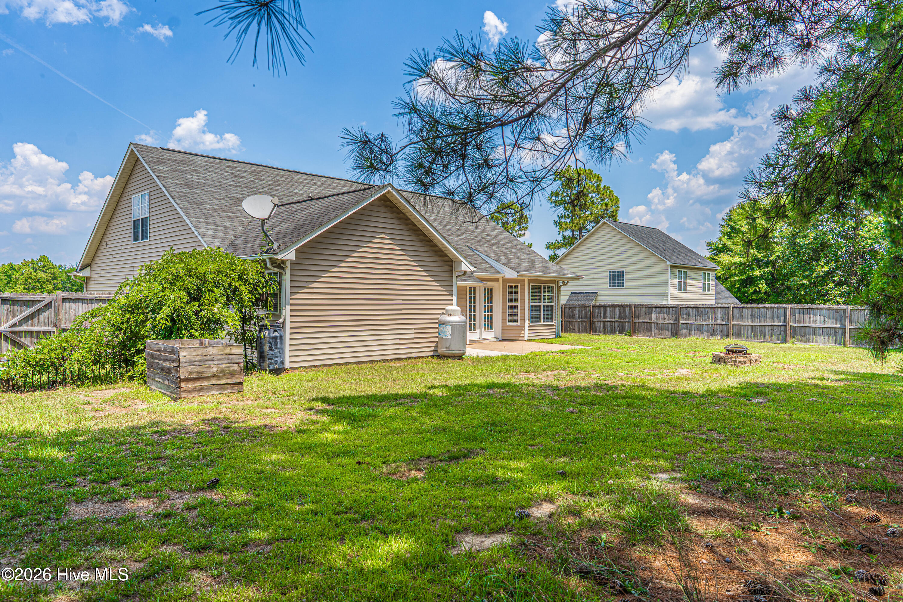 112 Holly Oak Circle