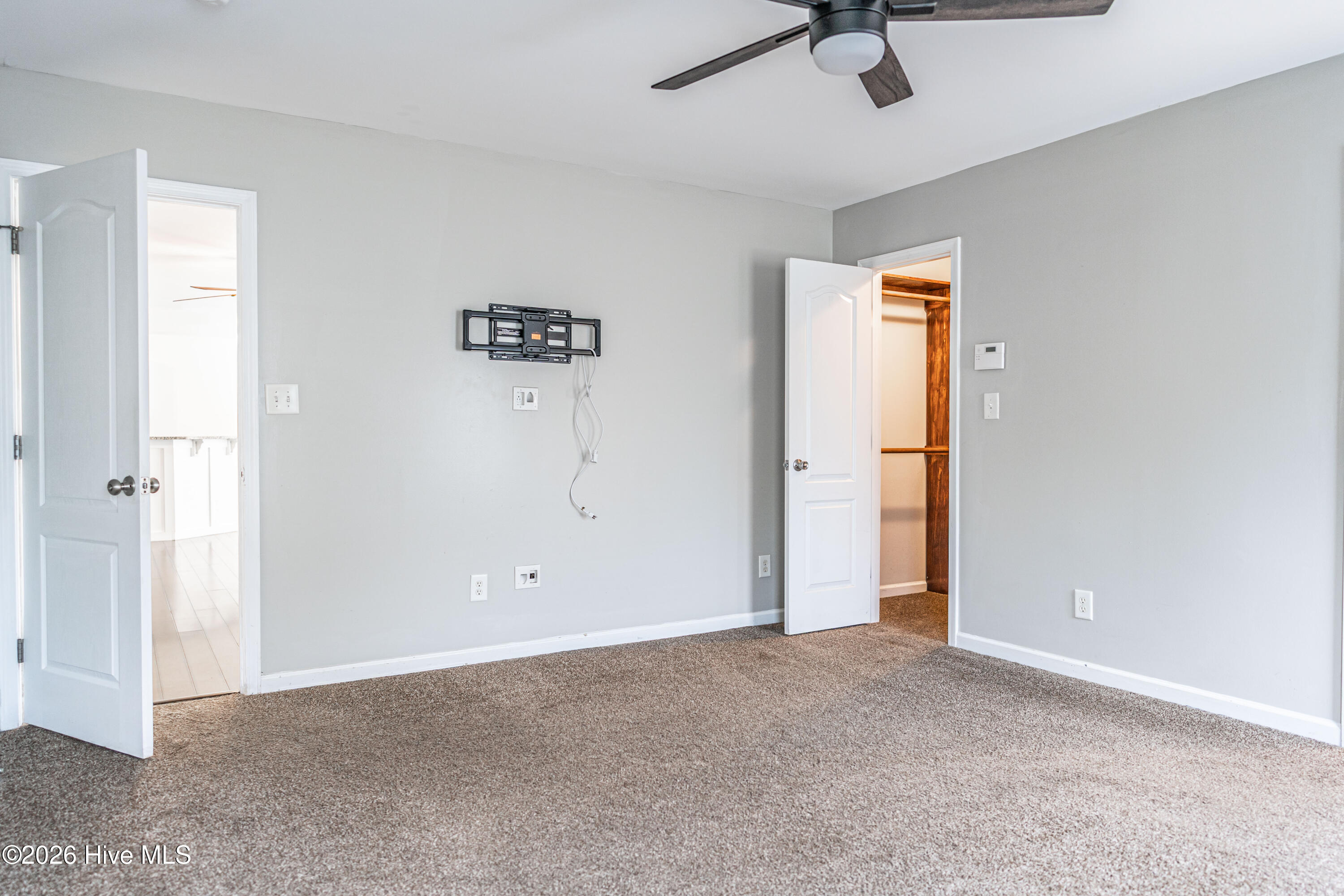 112 Holly Oak Circle