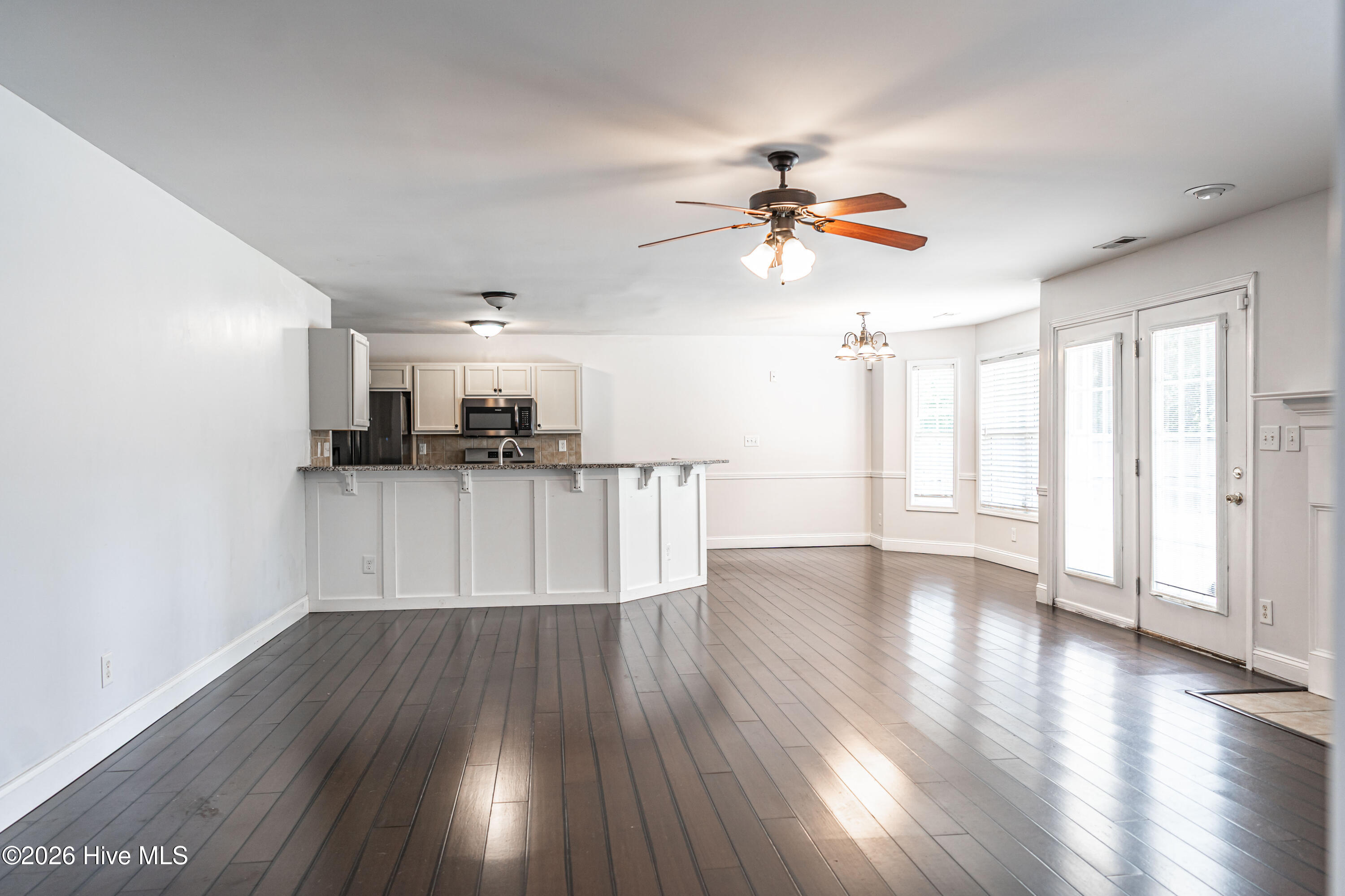112 Holly Oak Circle