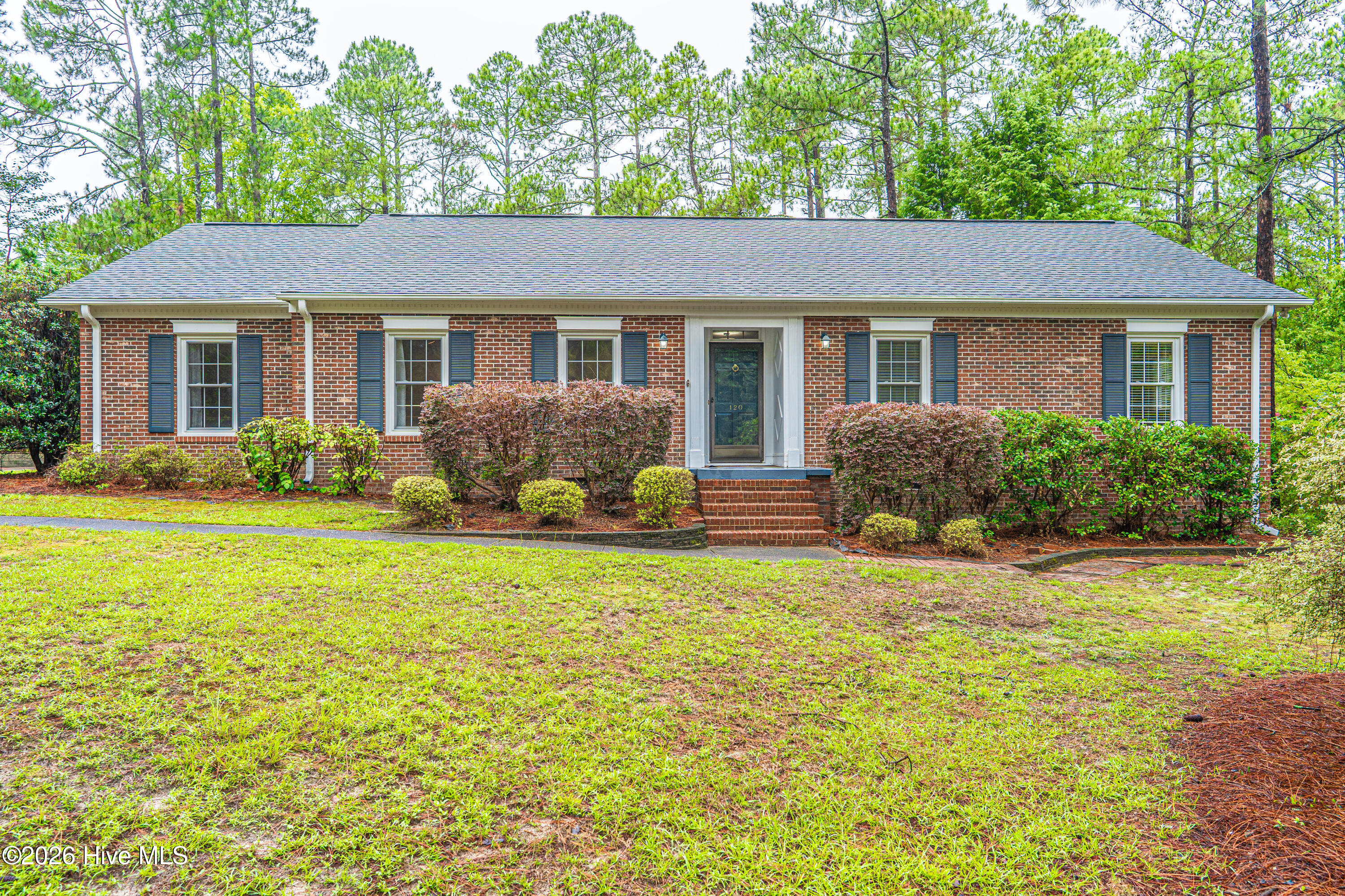 120 Fox Hunt Lane