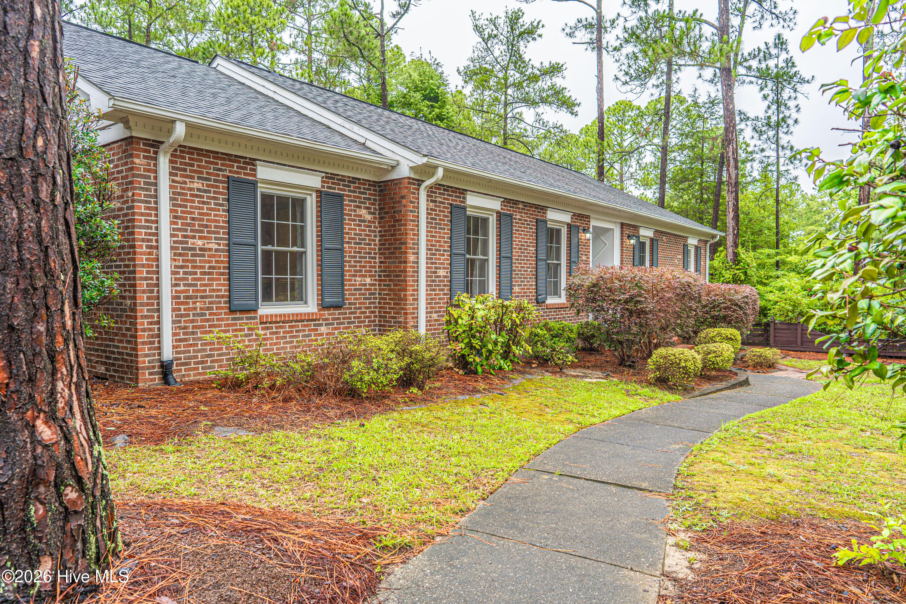 120 Fox Hunt Lane