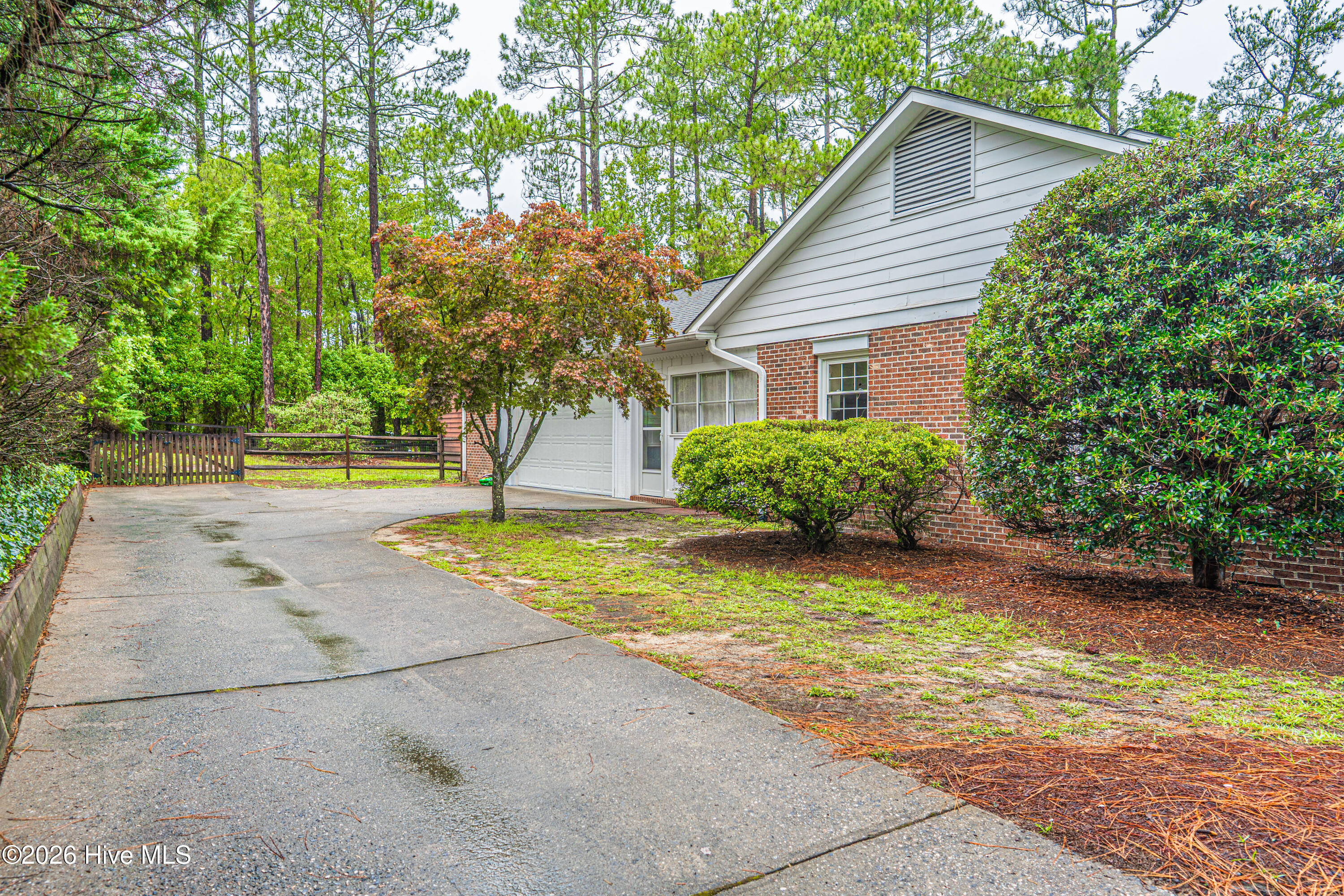 120 Fox Hunt Lane