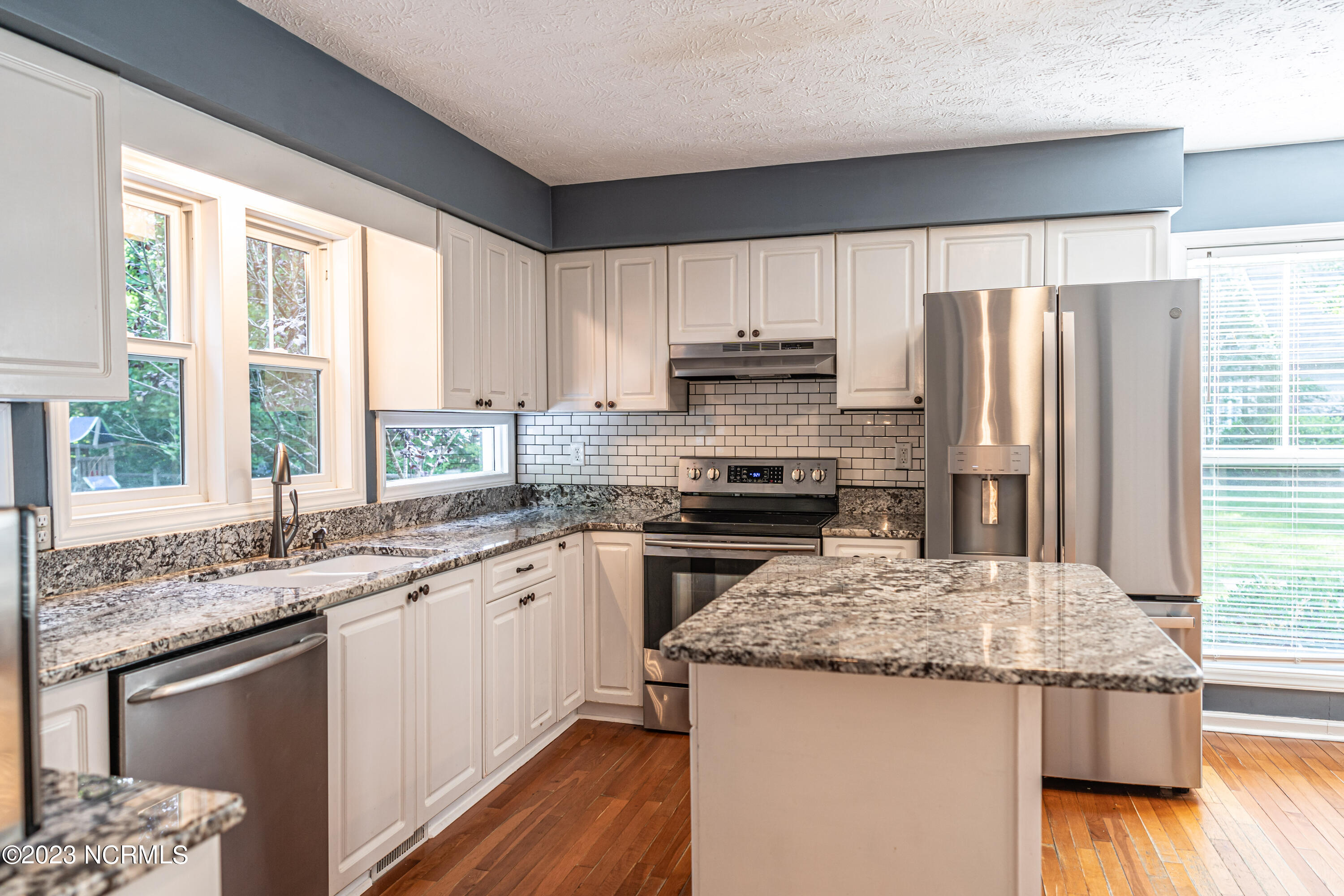 145 Sandhurst Place
