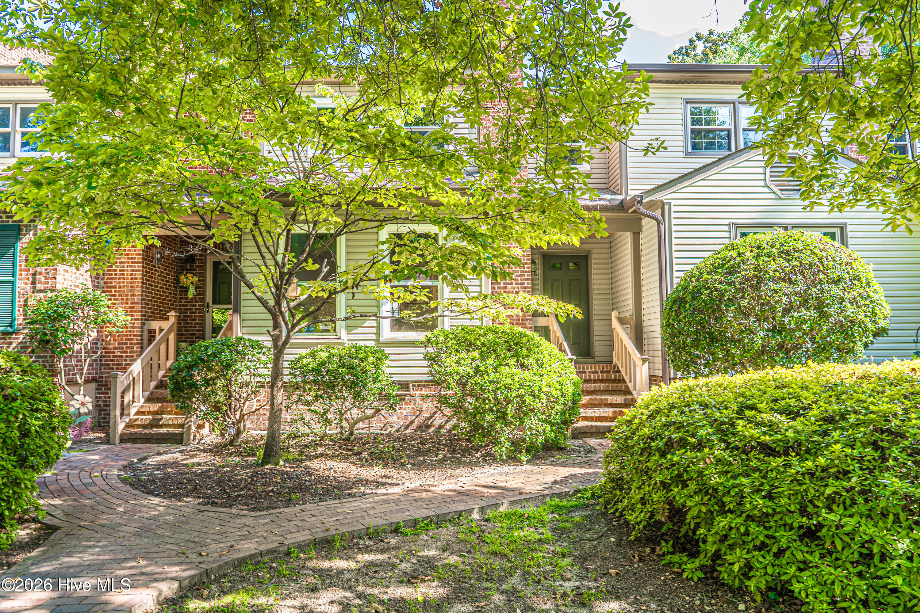 185 S Ashe Street