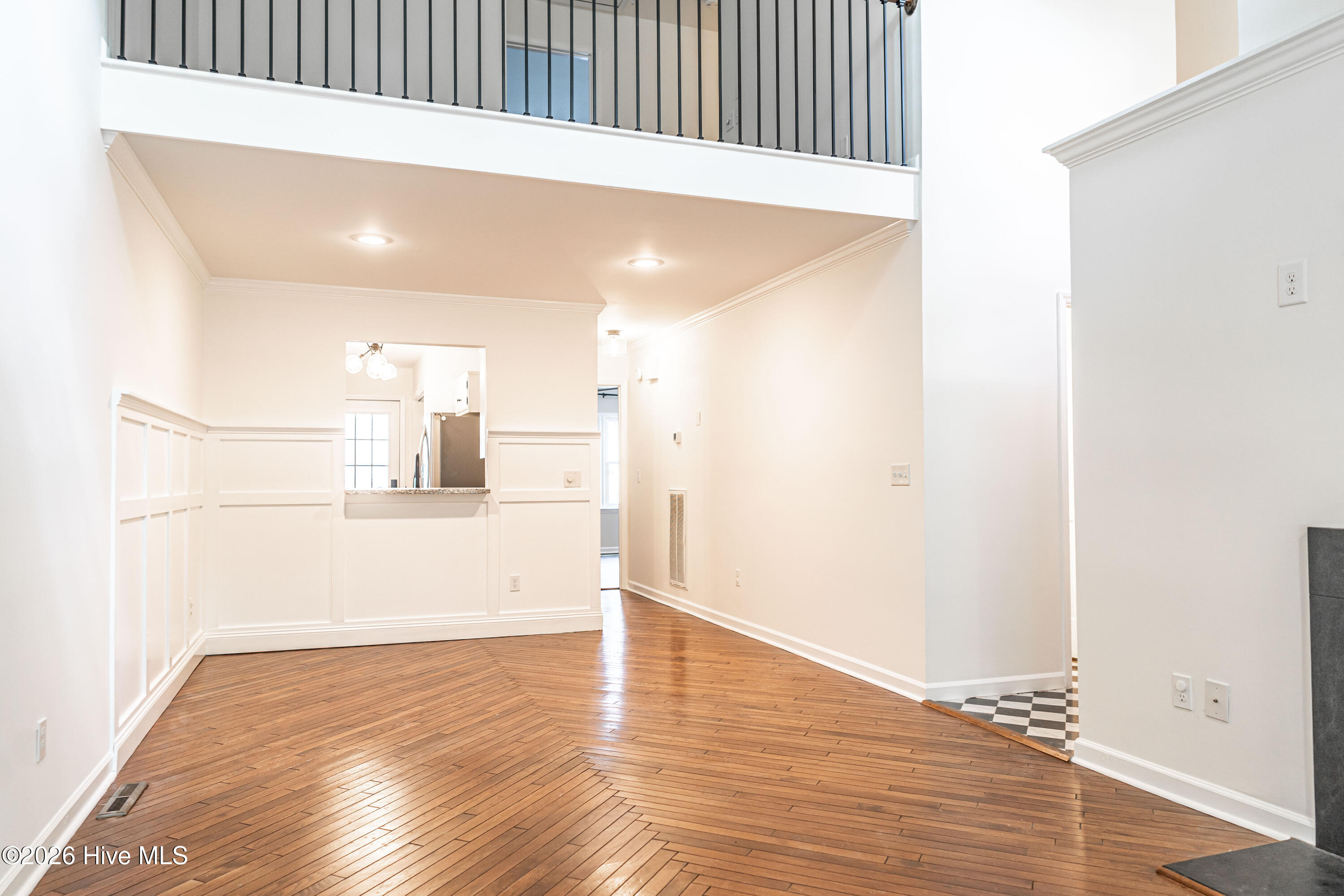 185 S Ashe Street