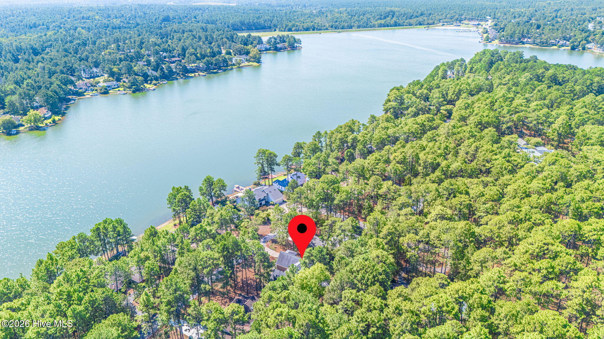 725 Lake Forest Drive SE