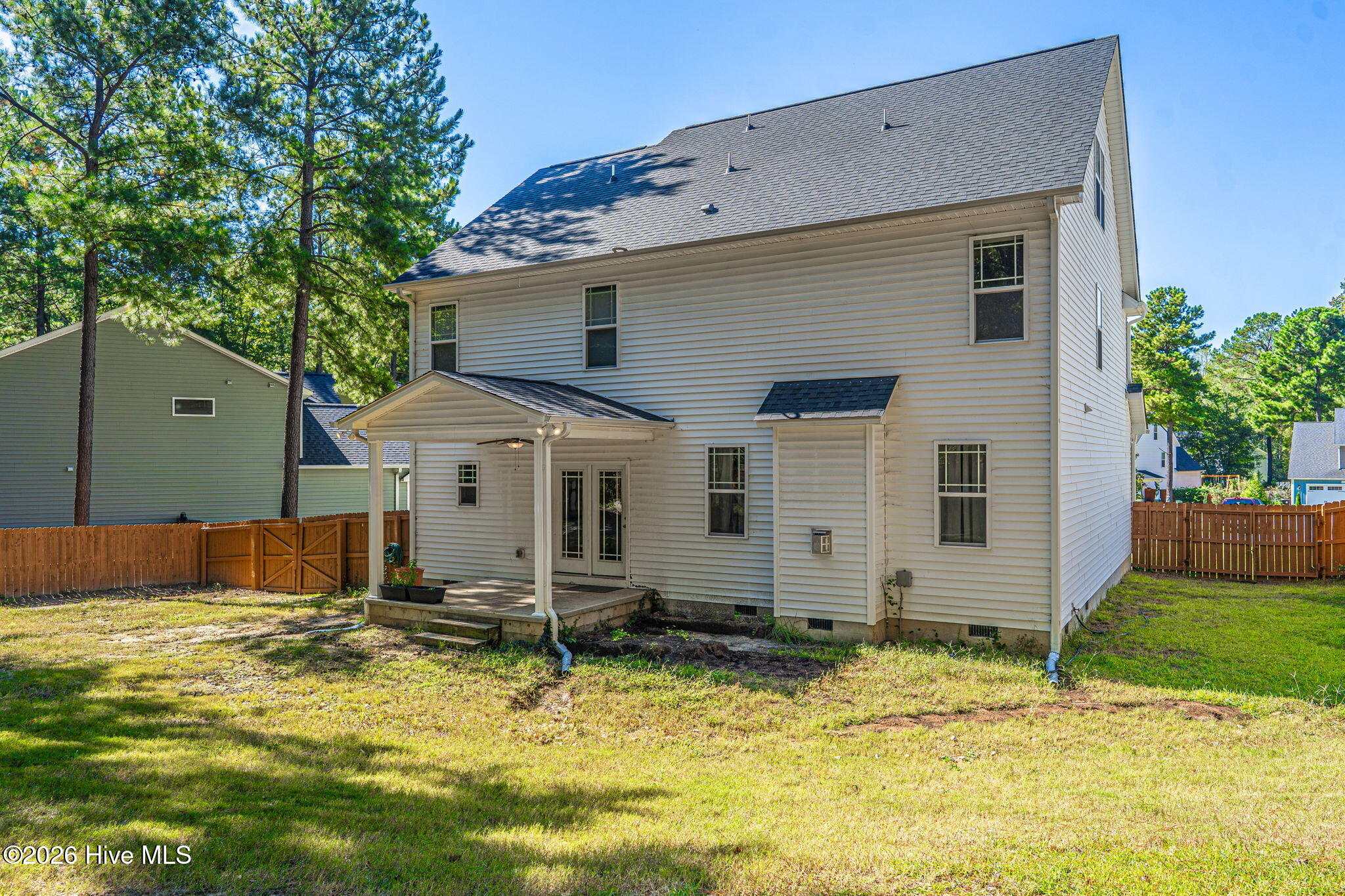 216 Vanderbuilt Court