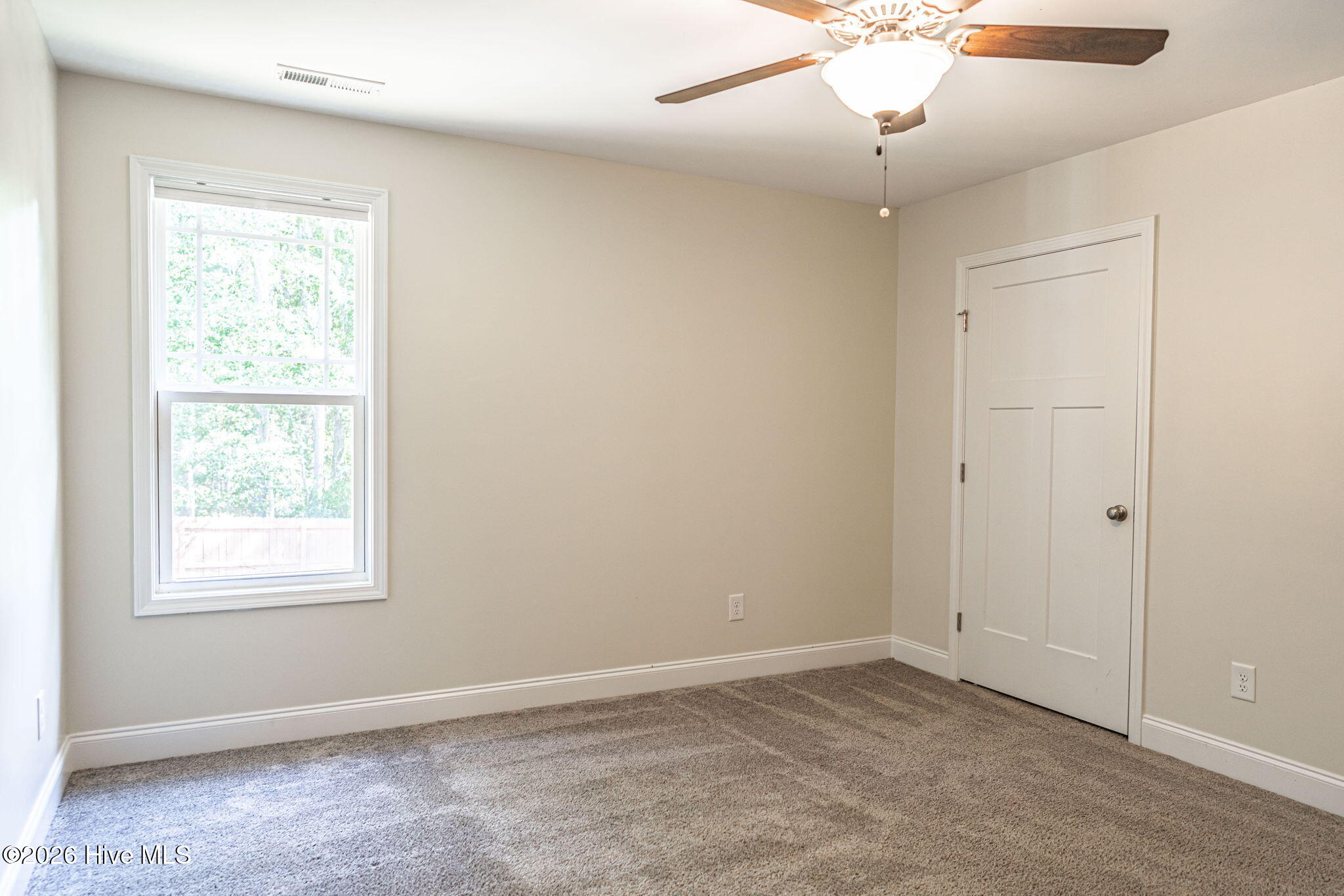 216 Vanderbuilt Court