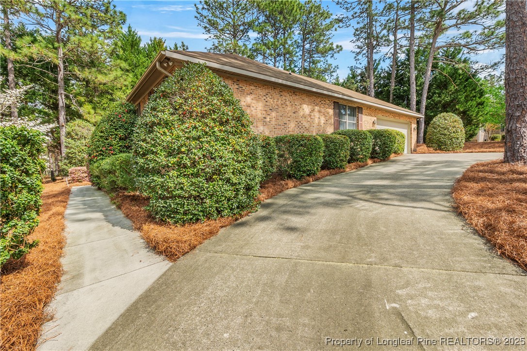 100 Bridle Path Circle