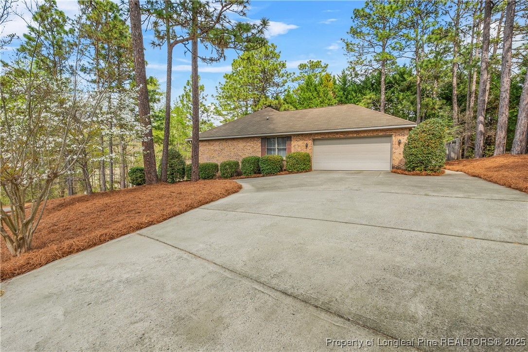 100 Bridle Path Circle