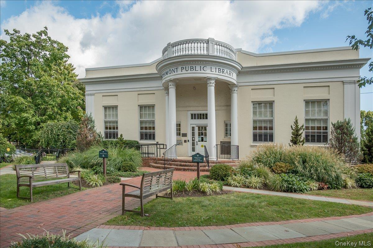 11 Cherry Avenue Unit: 2nd Floor