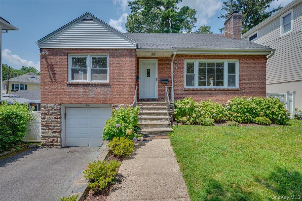 714 Forest Avenue