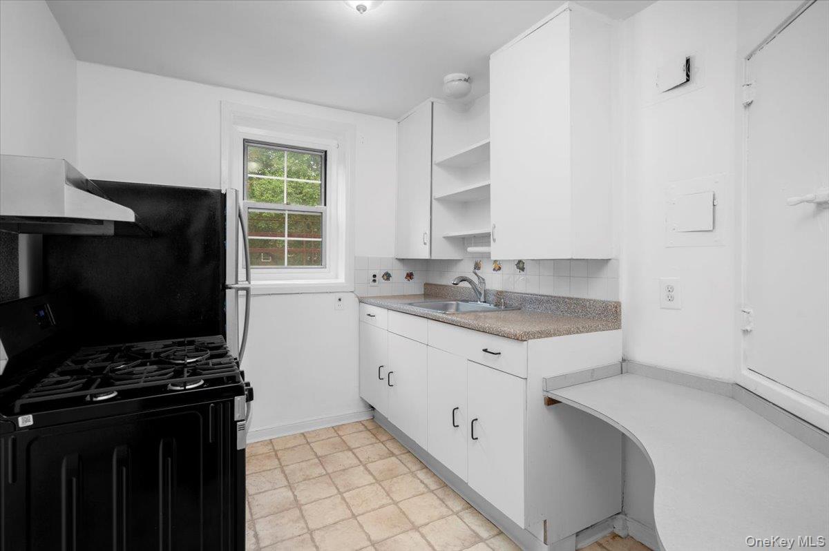 1352 Midland Unit: #3Q