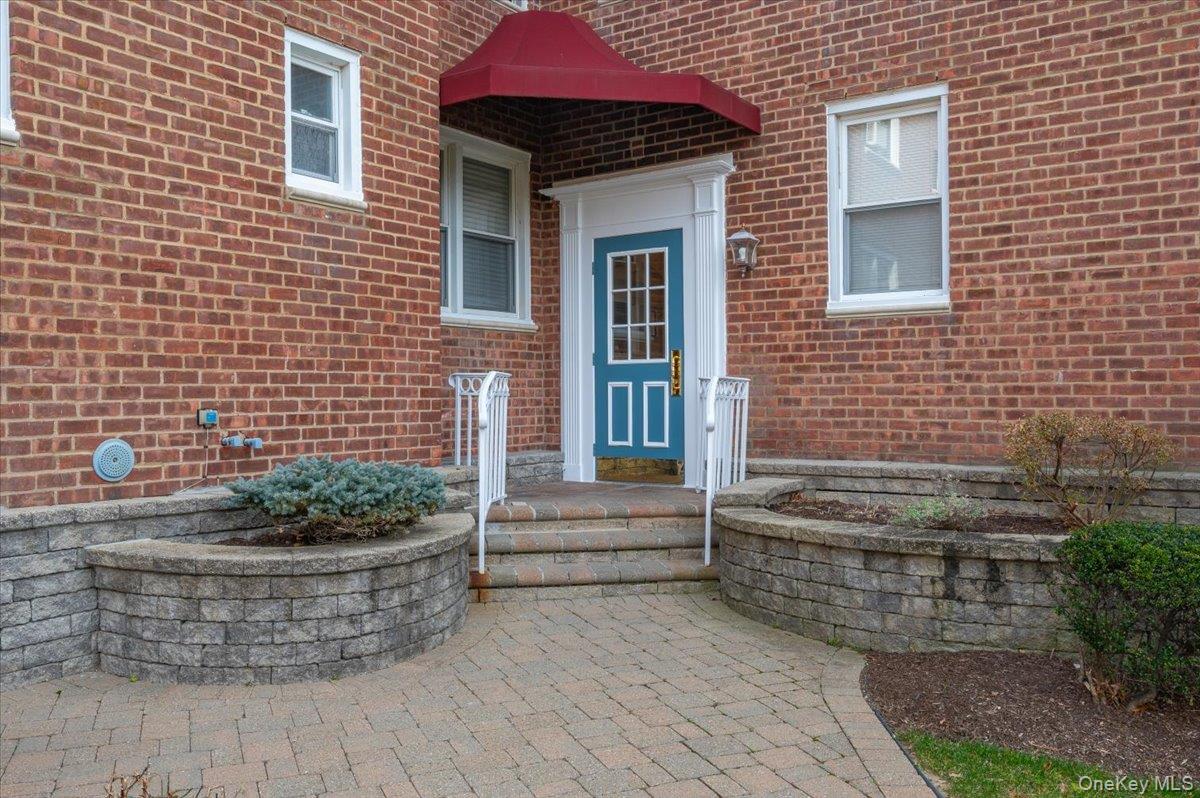 13 Bryant Crescent Unit: 2K