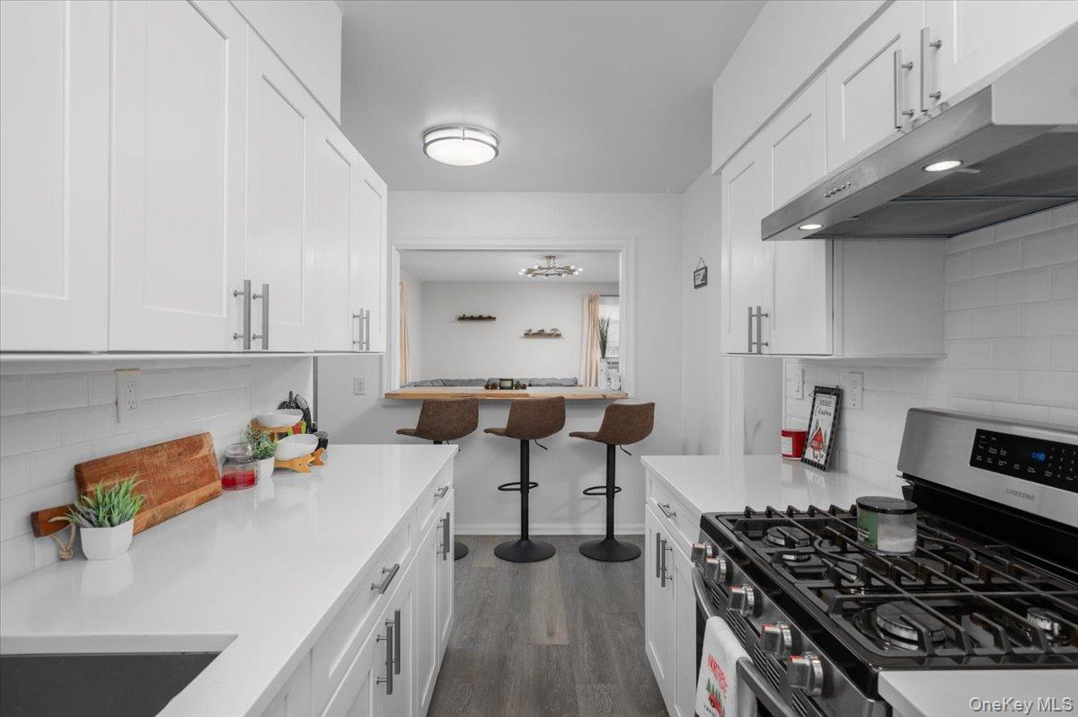 13 Bryant Crescent Unit: 2K