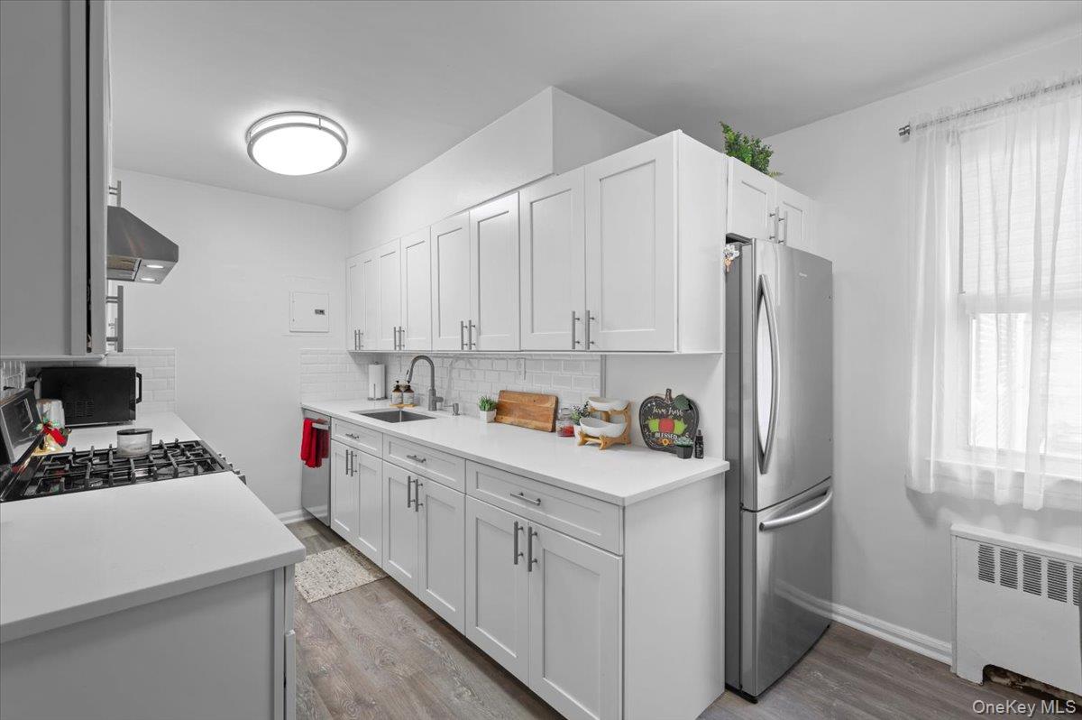 13 Bryant Crescent Unit: 2K