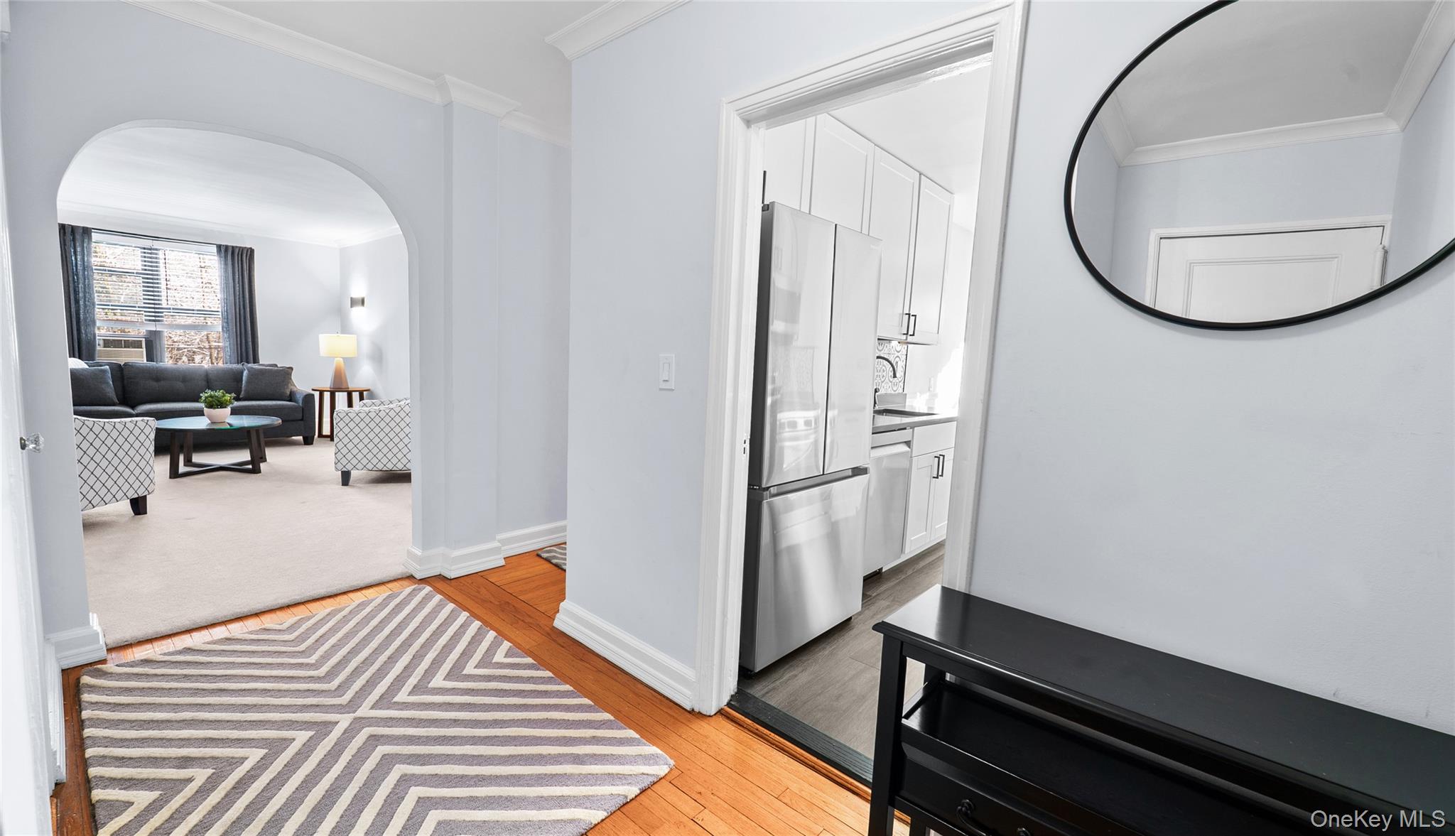 240 Alpine Place Unit: 2B