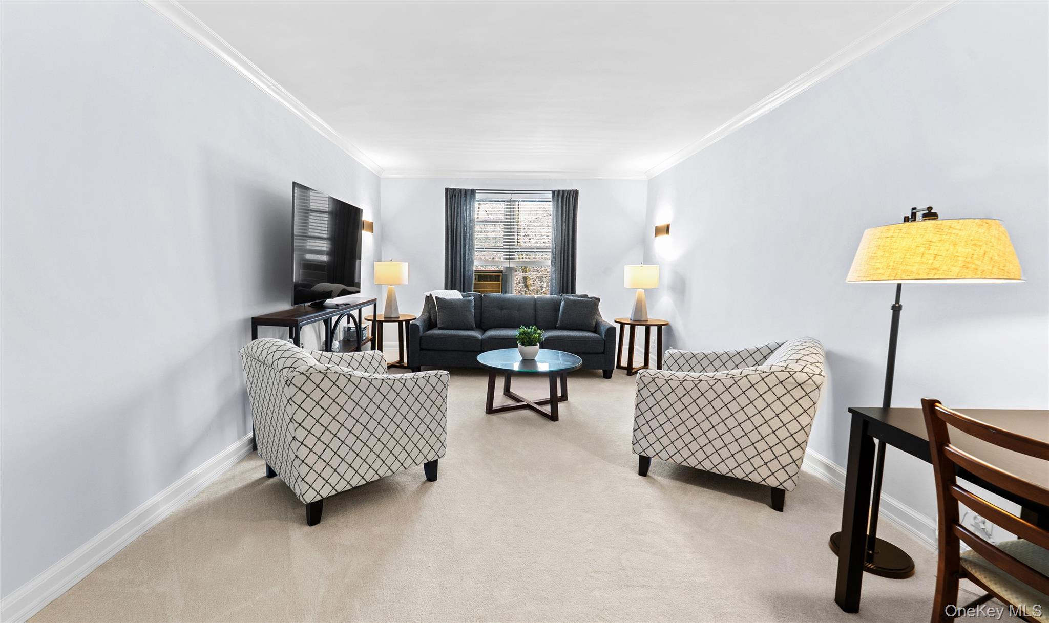 240 Alpine Place Unit: 2B