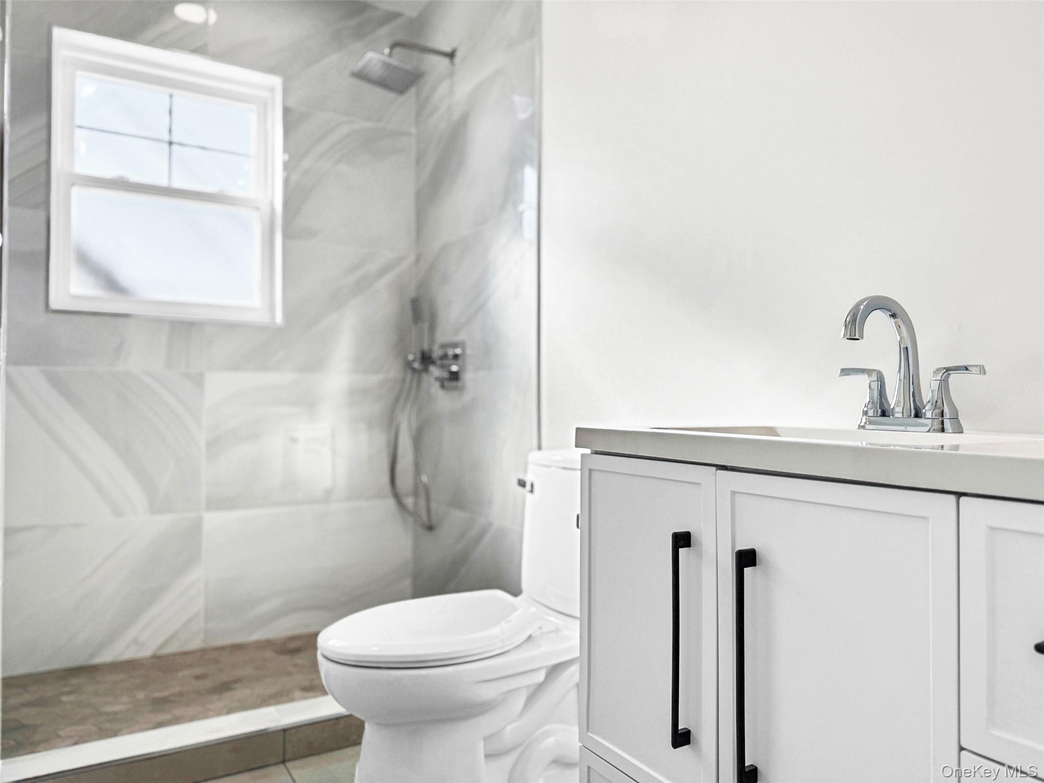 5 Madison Street Unit: 2R