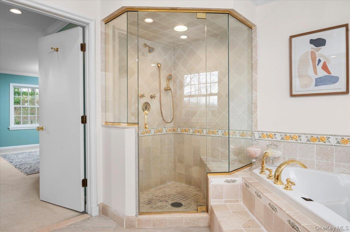 981 Green Meadow Lane