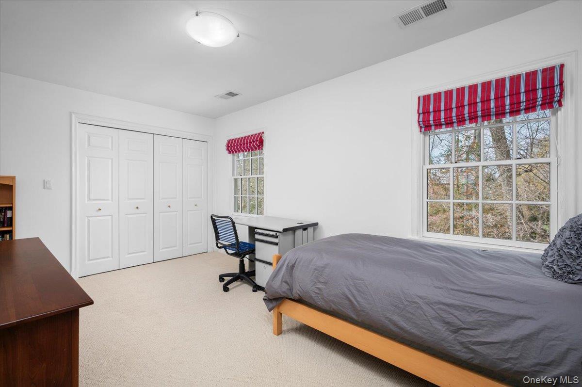 981 Green Meadow Lane