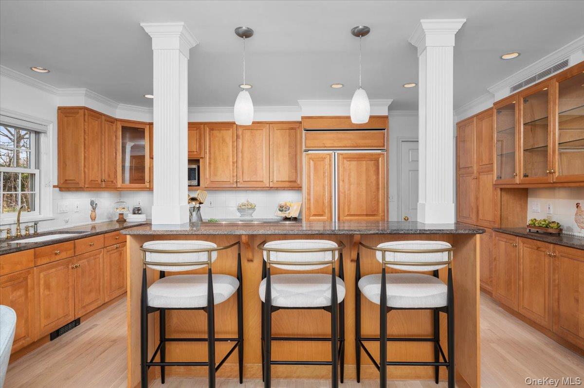 981 Green Meadow Lane