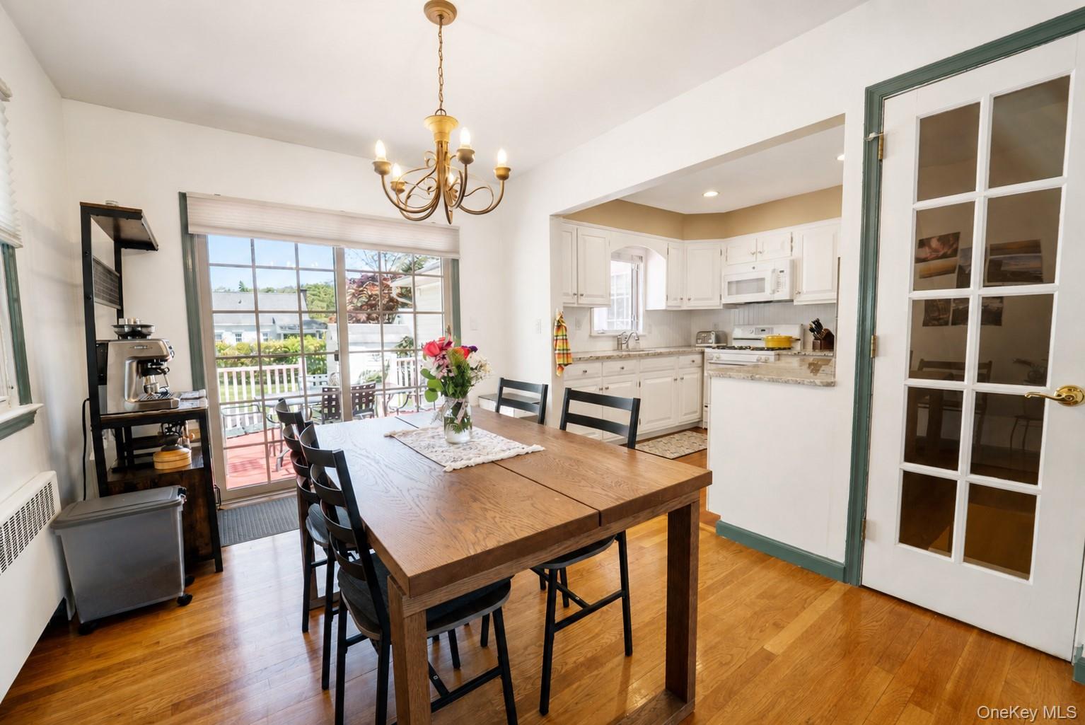 8 Seneca Avenue