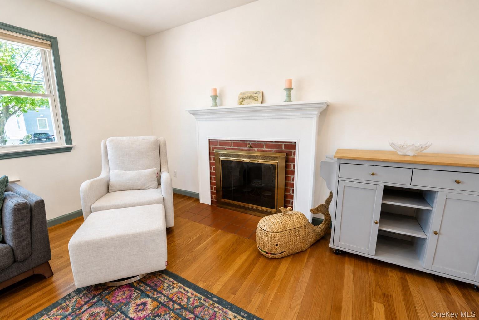 8 Seneca Avenue