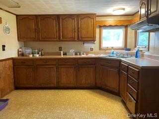 100 Decker Road Unit: 2