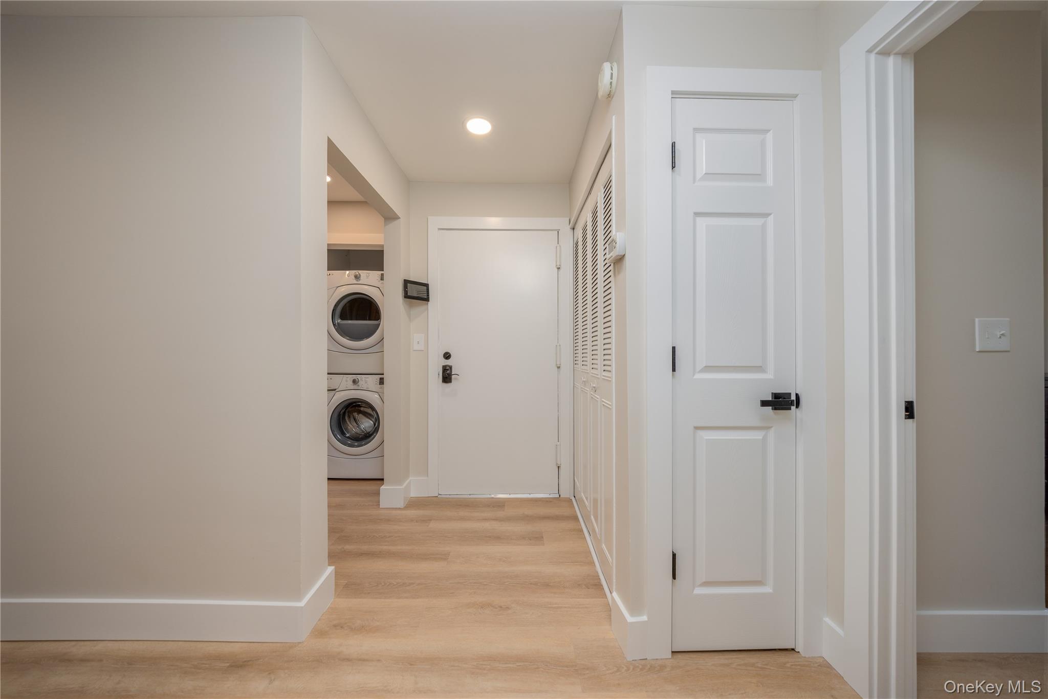 145 New Holland Village
