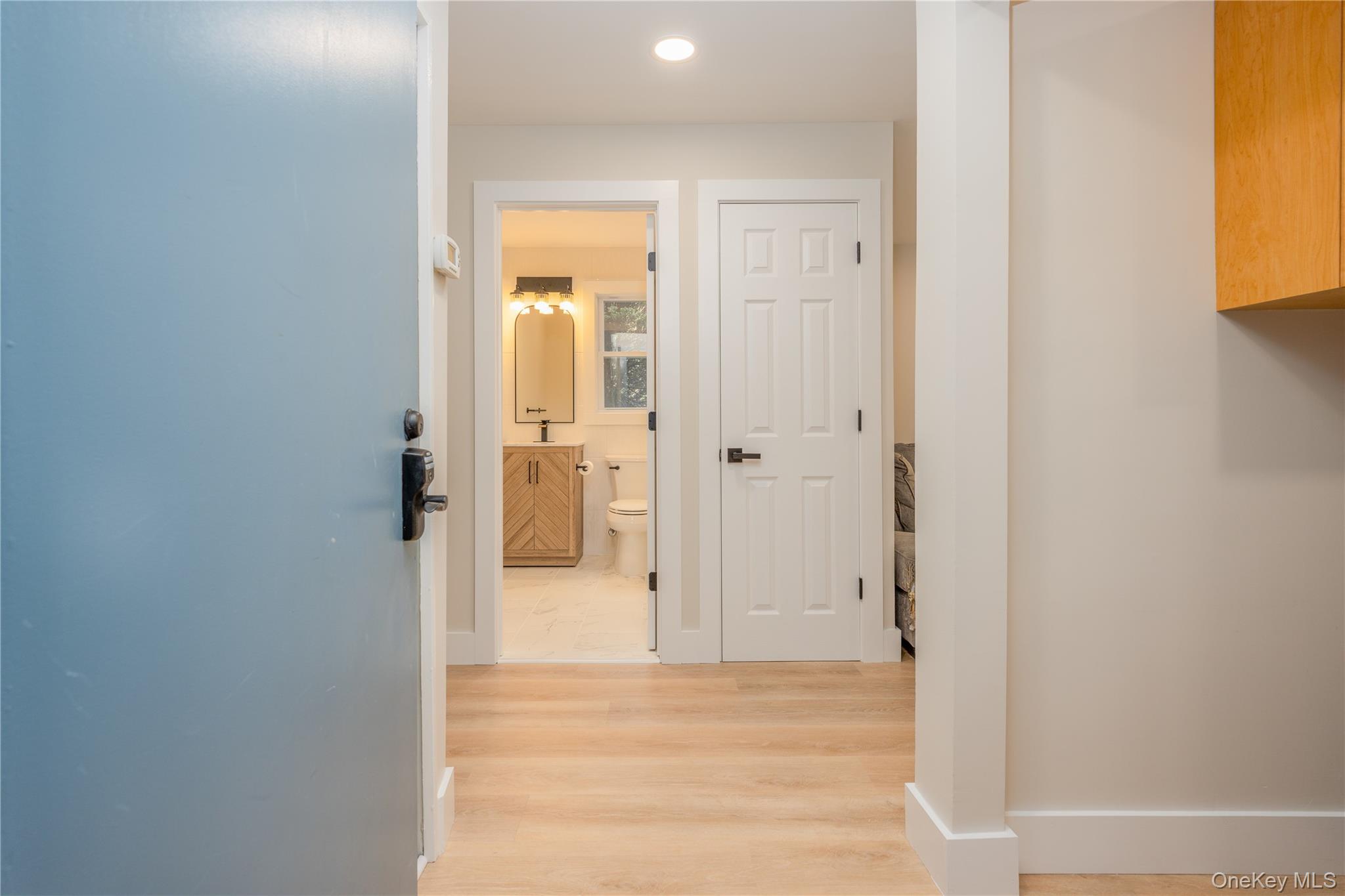 145 New Holland Village
