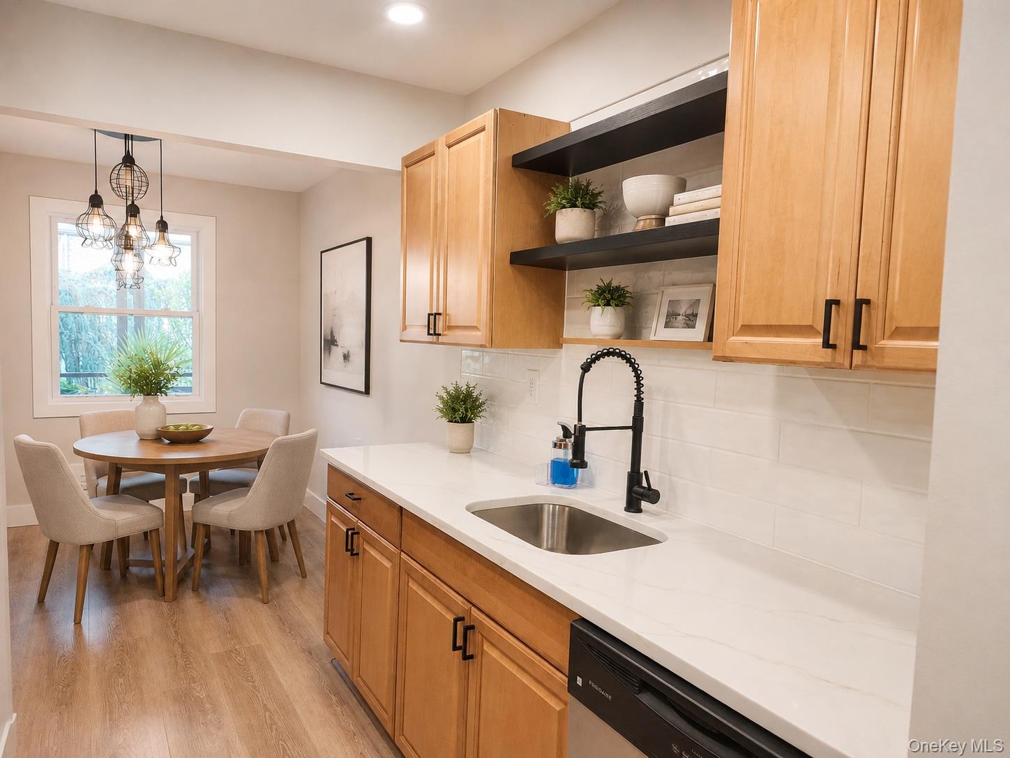 145 New Holland Village