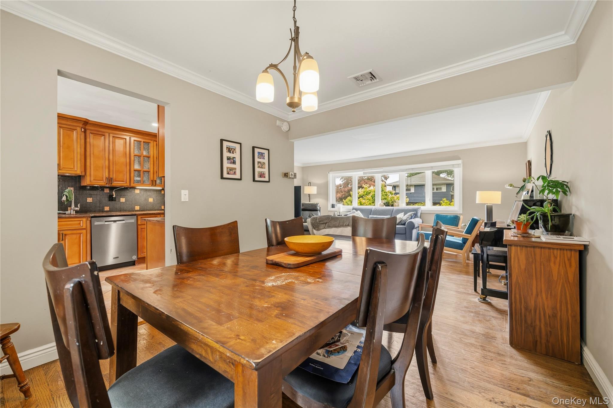 4 Forest Knoll Drive