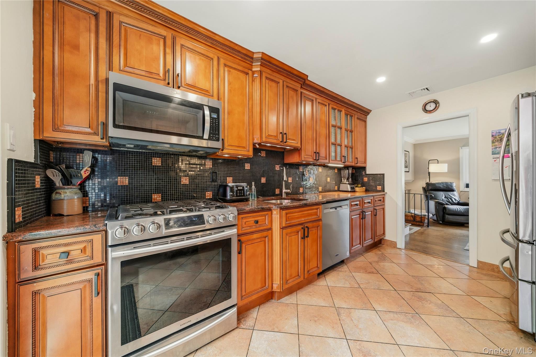 4 Forest Knoll Drive