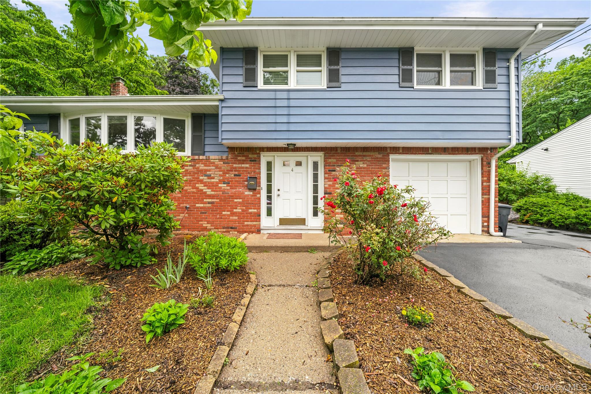 4 Forest Knoll Drive