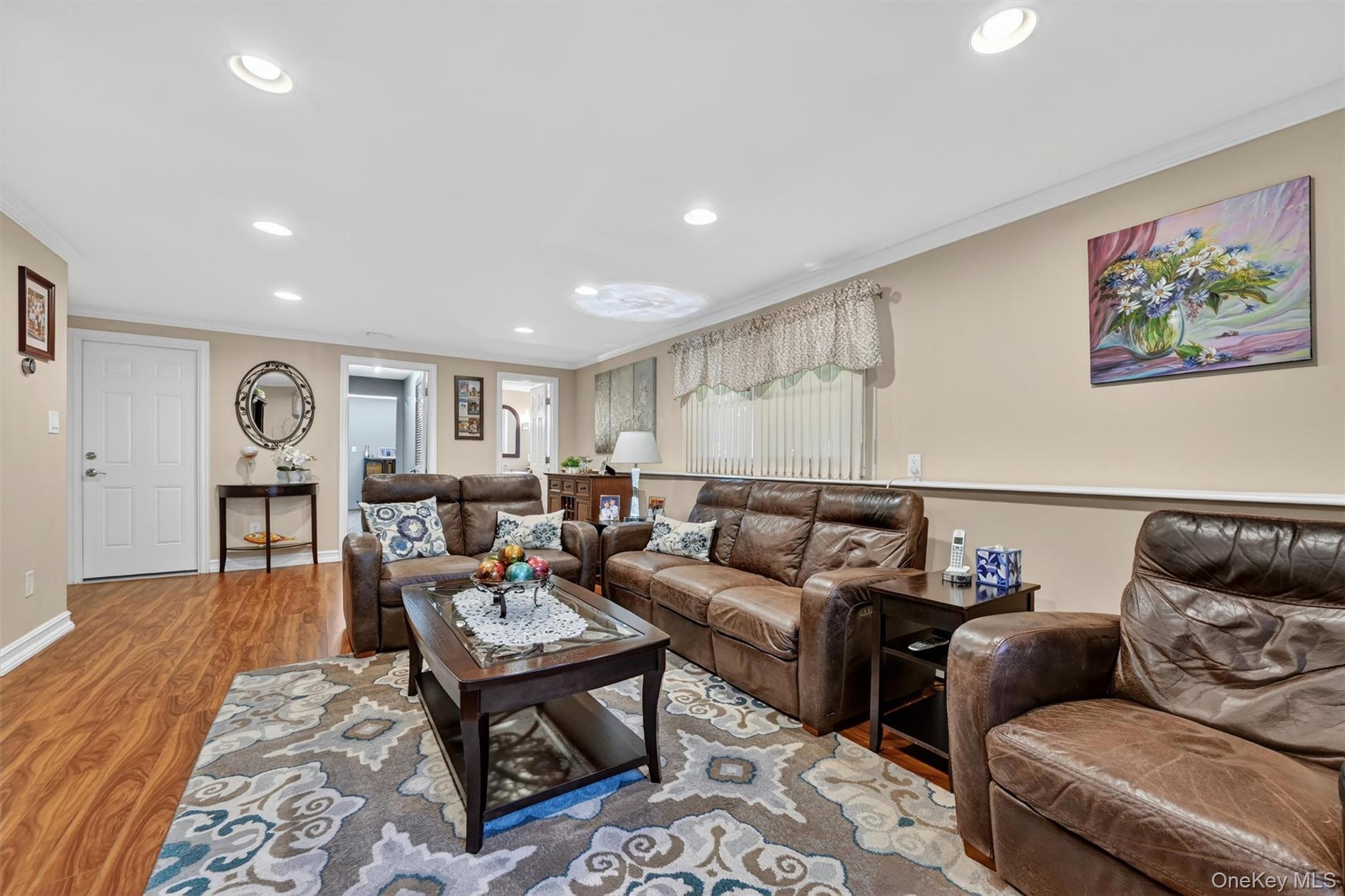 7 Stander Lane