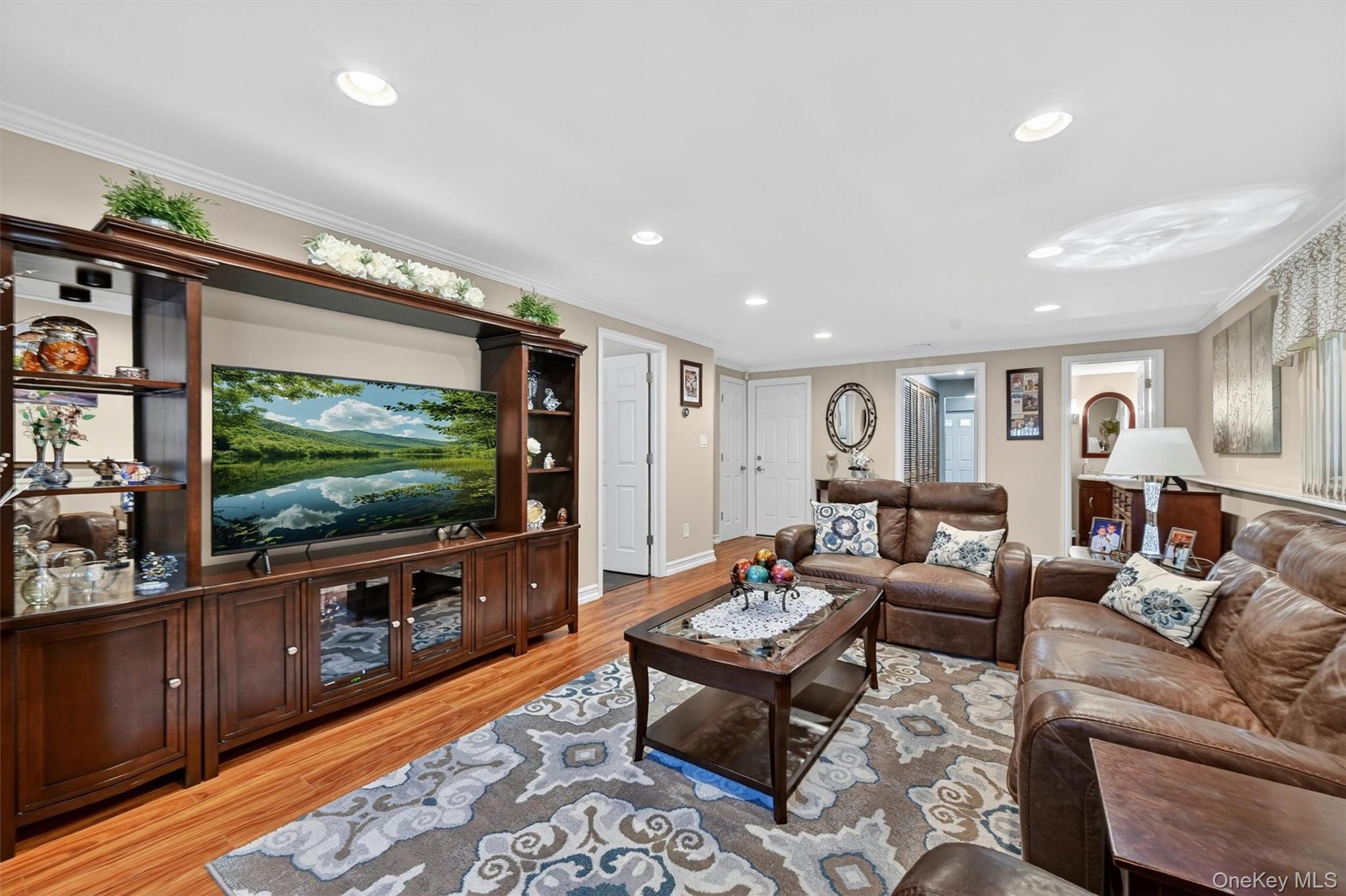 7 Stander Lane