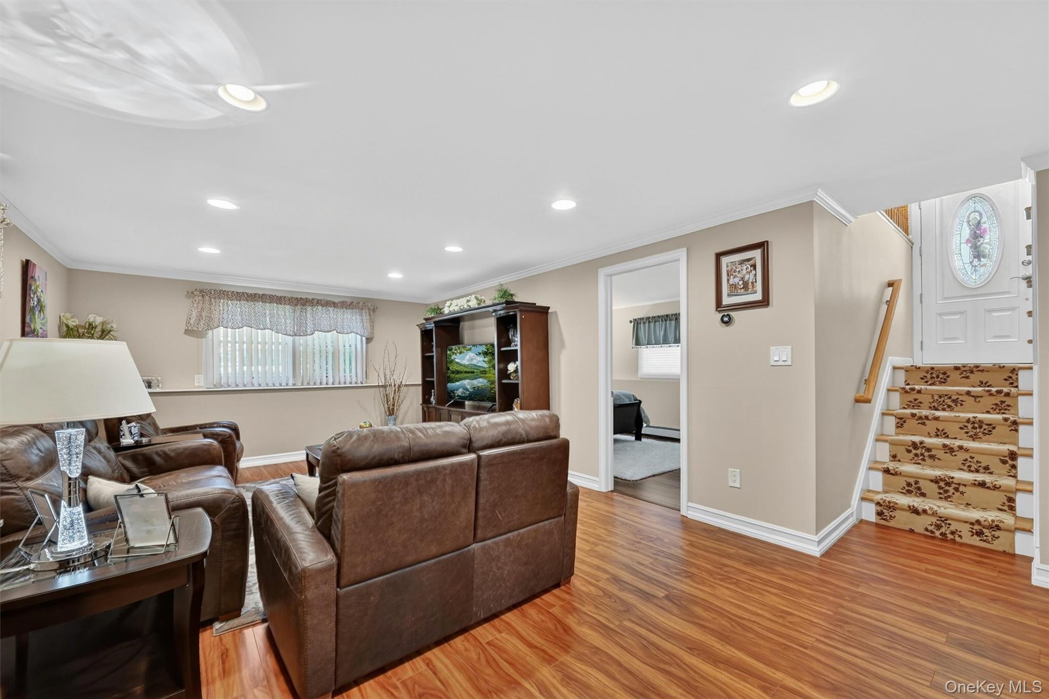 7 Stander Lane