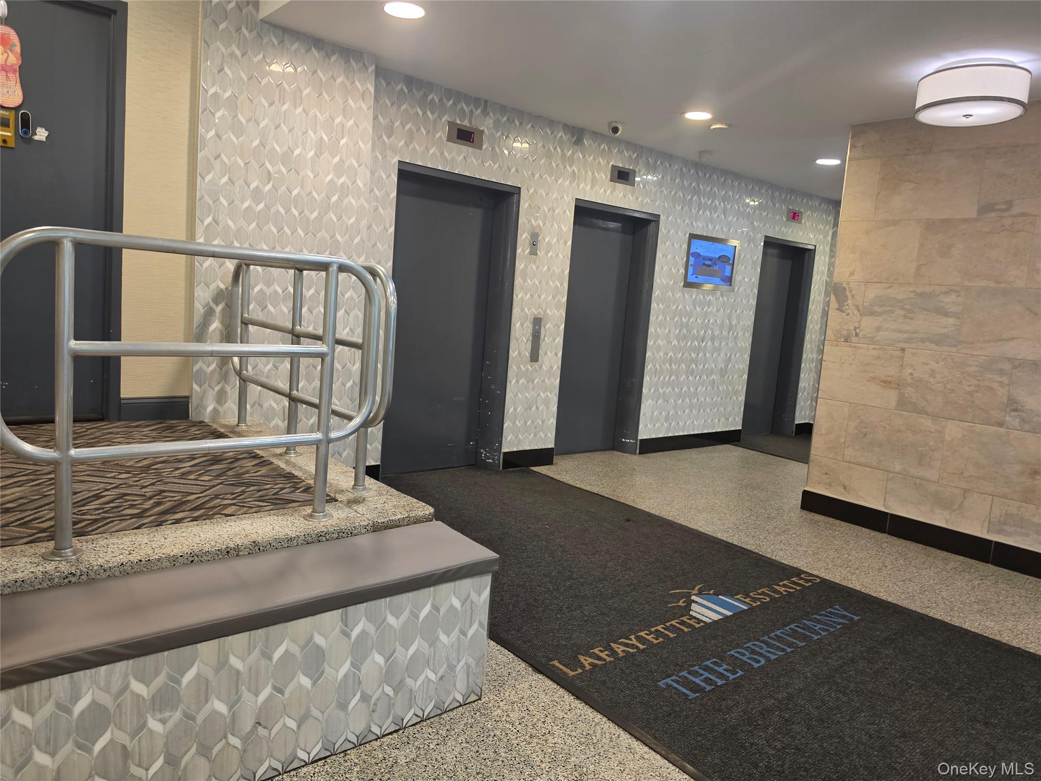 875 Morrison Avenue Unit: #1B