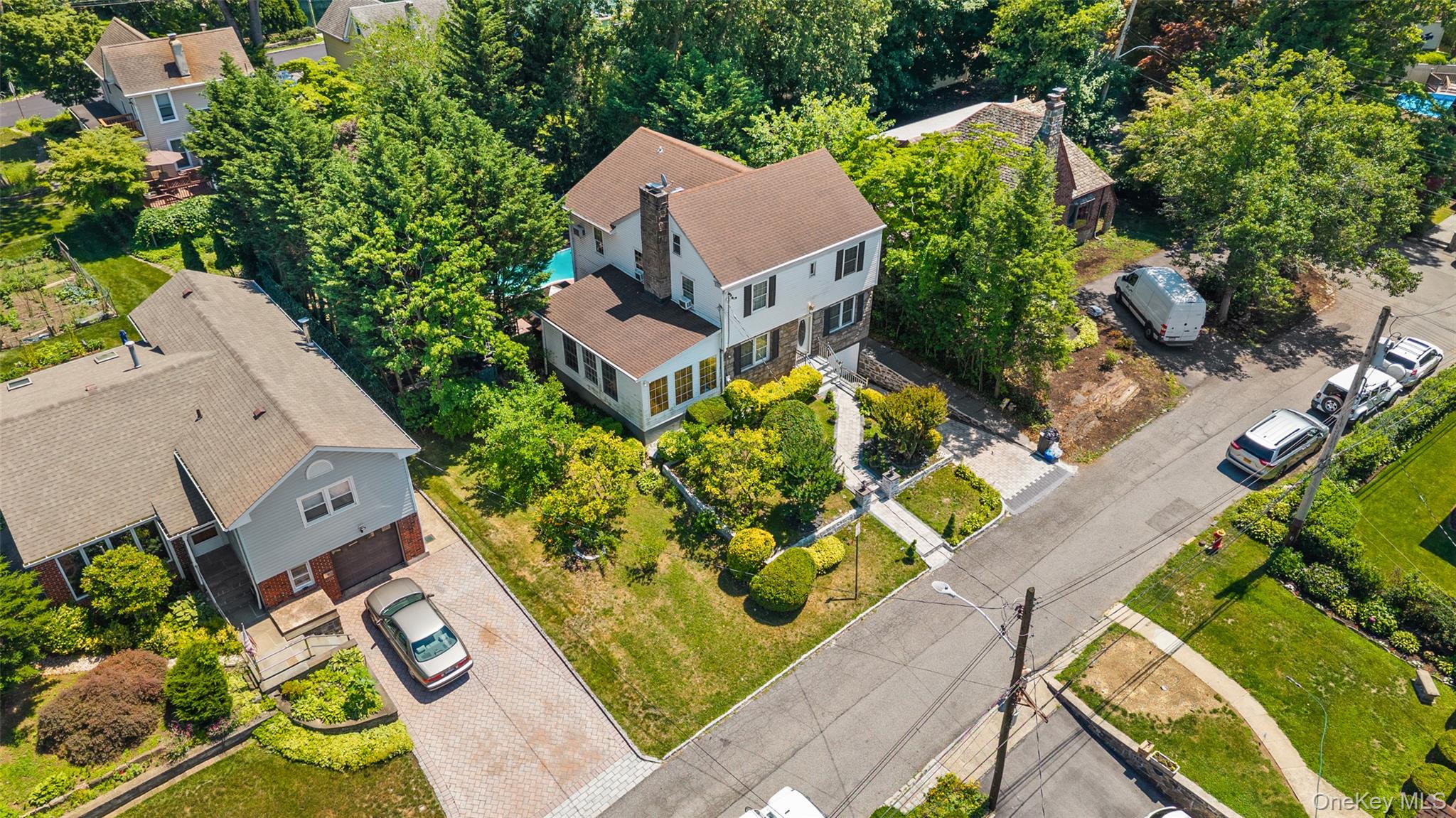74 Elaine Terrace