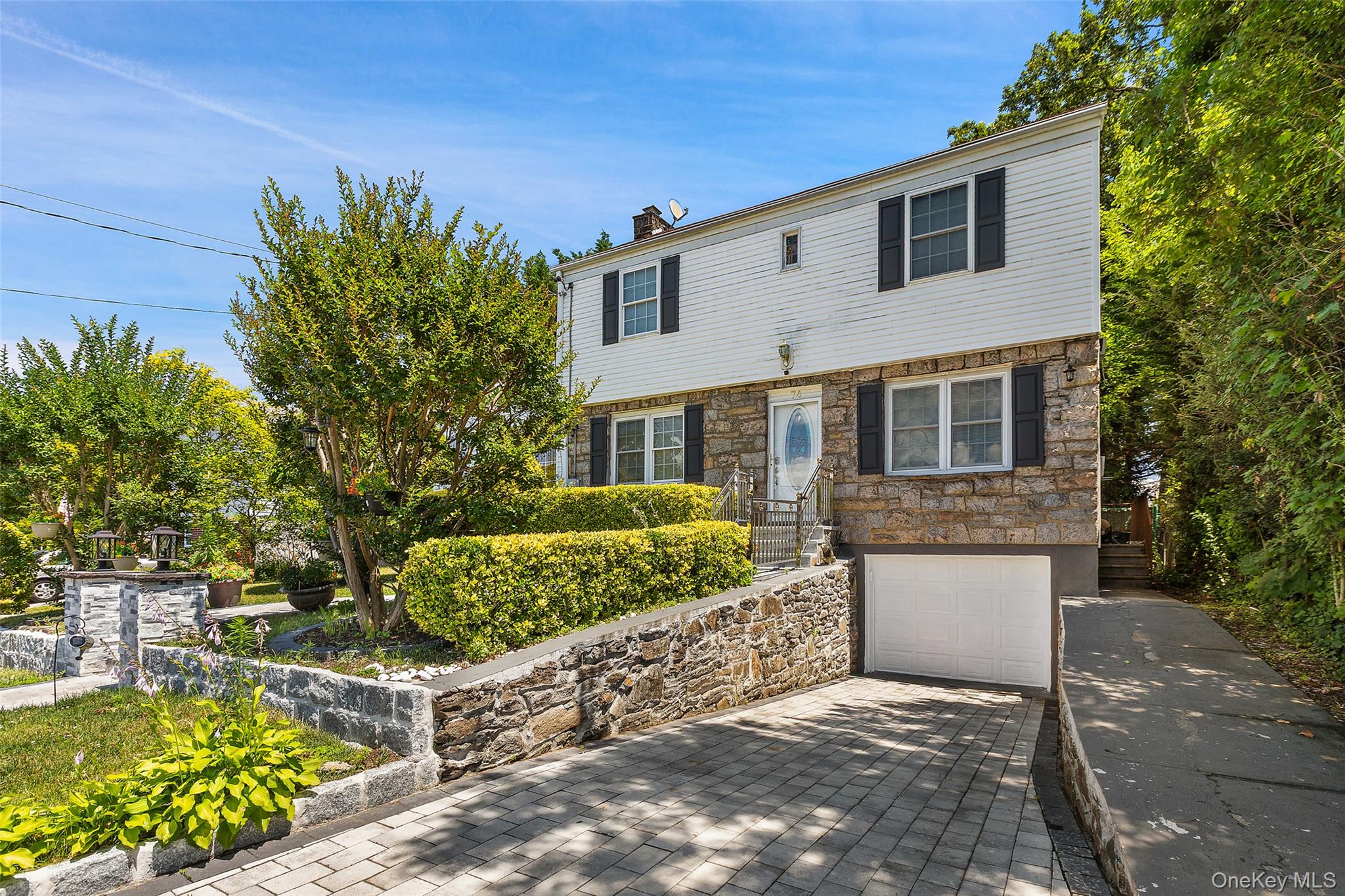 74 Elaine Terrace