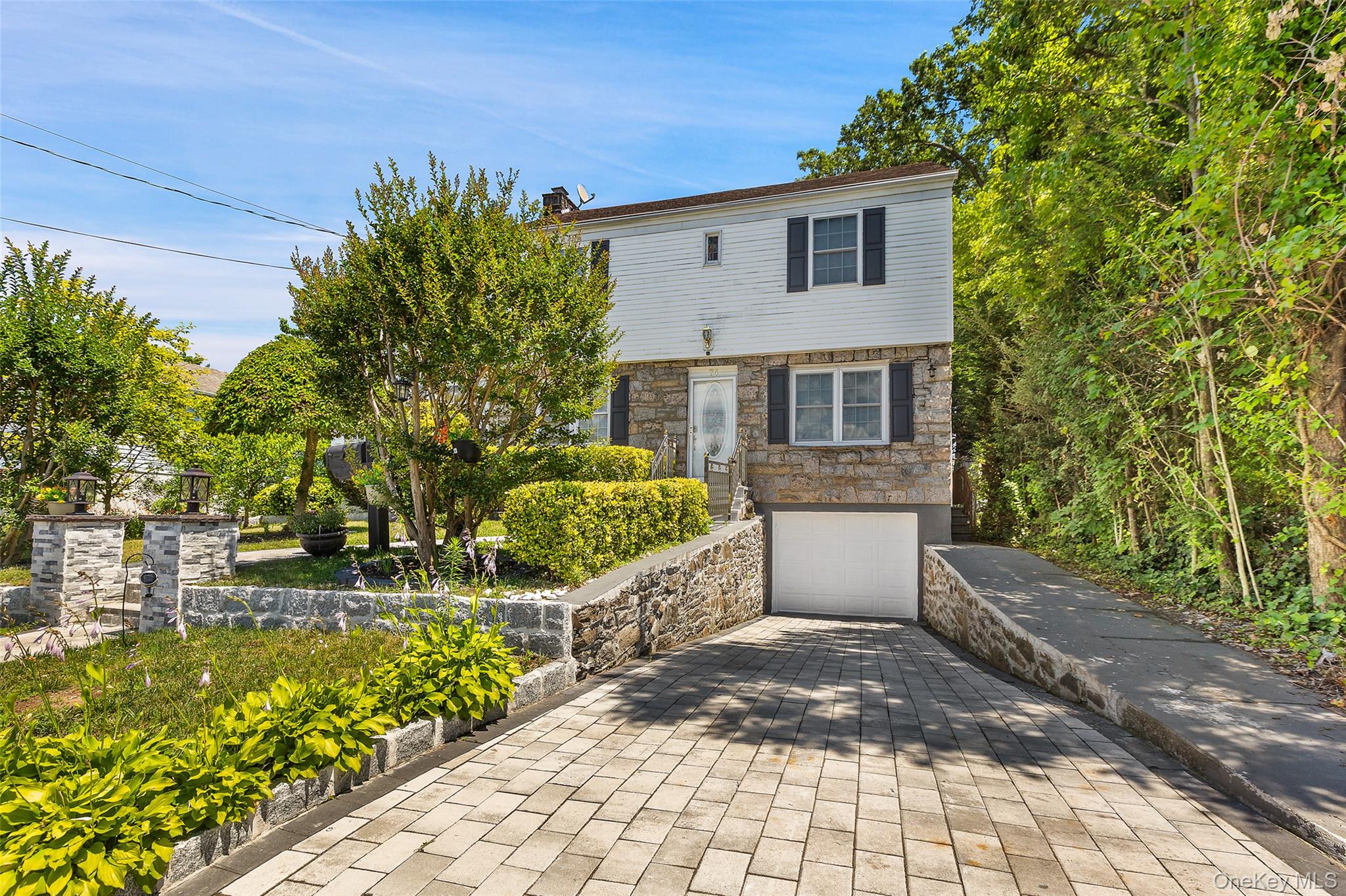 74 Elaine Terrace