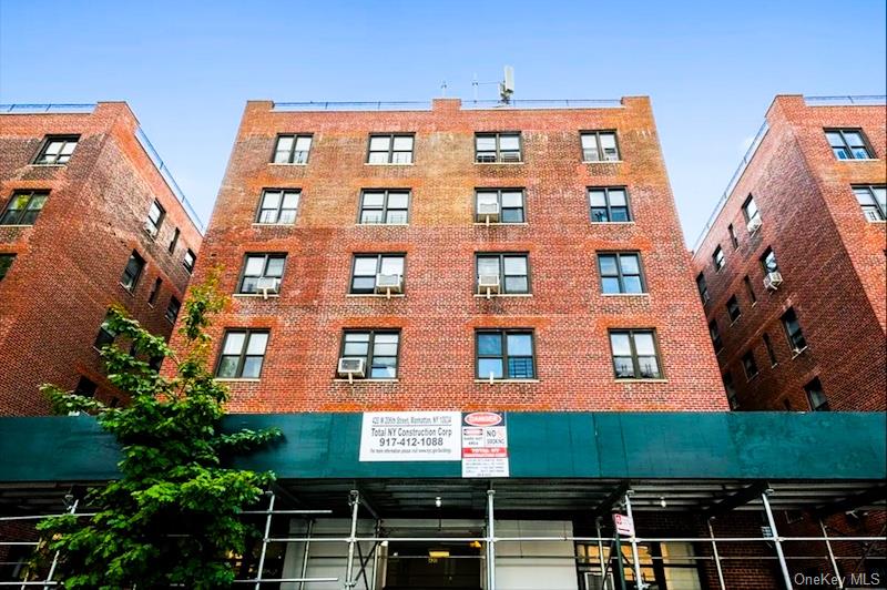 420 W 206th Street Unit: 1E