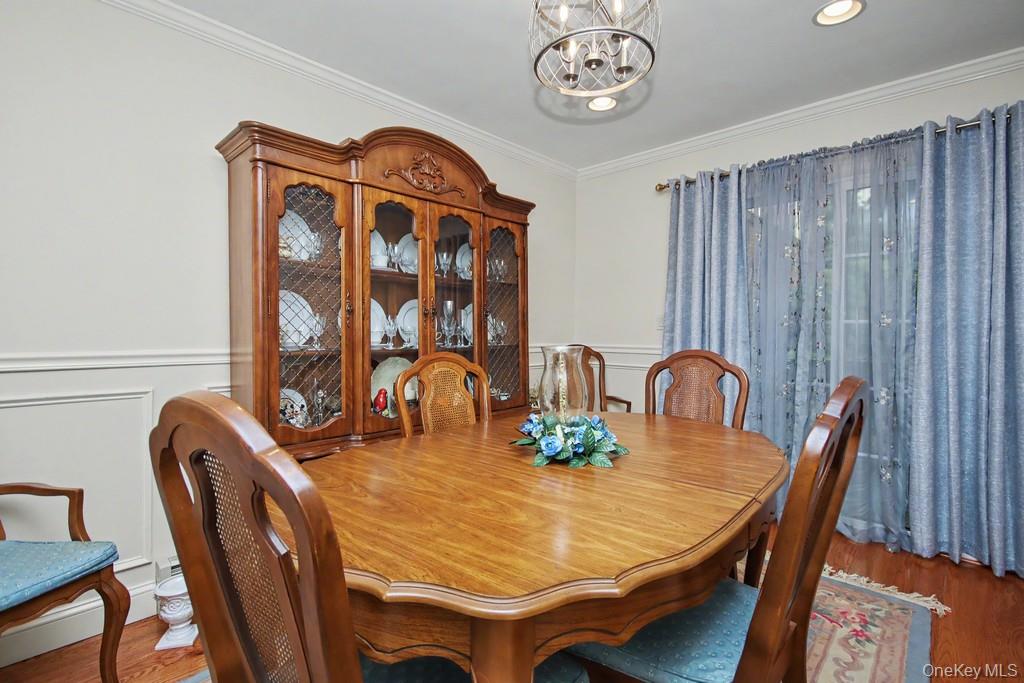 636 Sierra Vista Lane