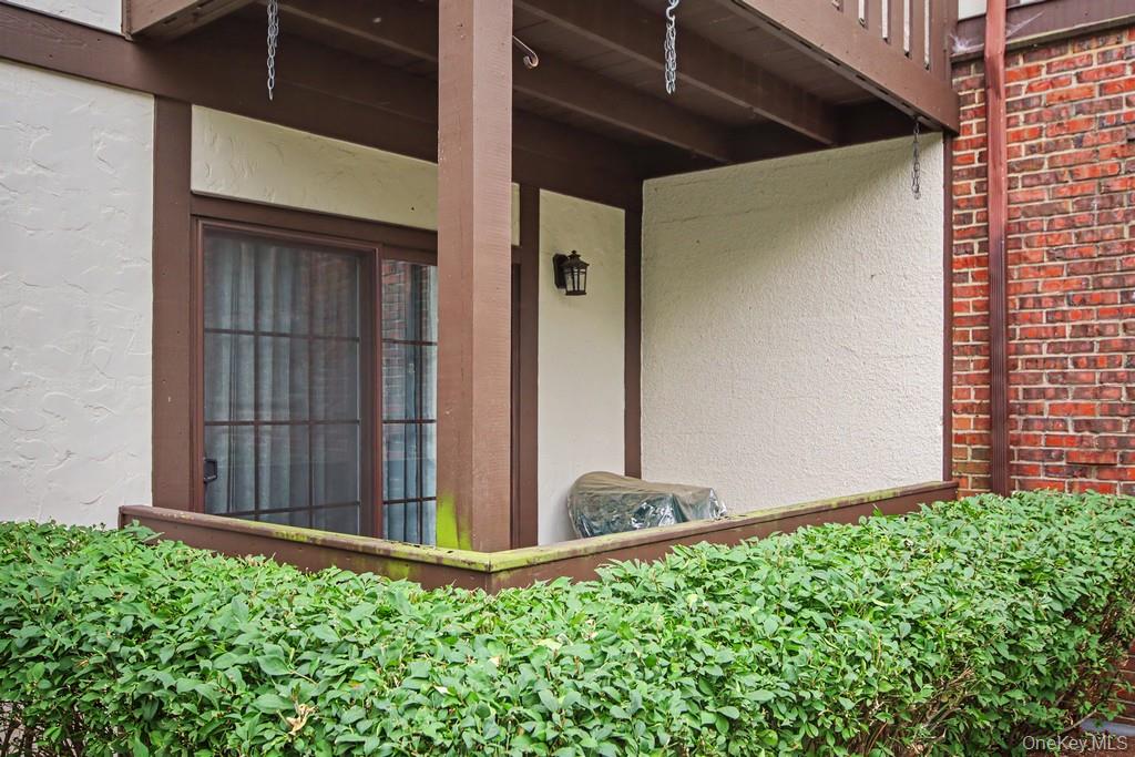 636 Sierra Vista Lane