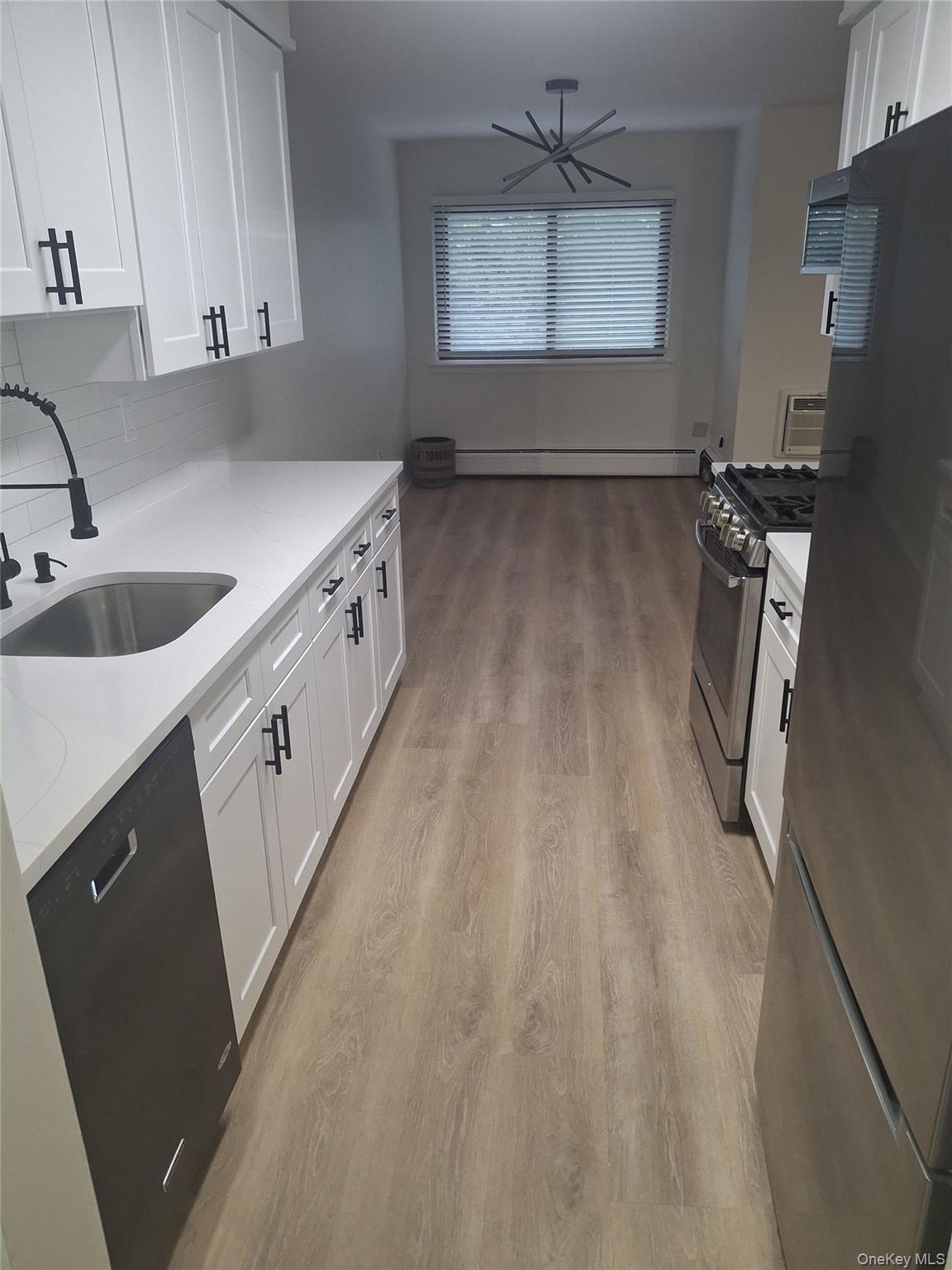 250 North Main Street Unit: F20