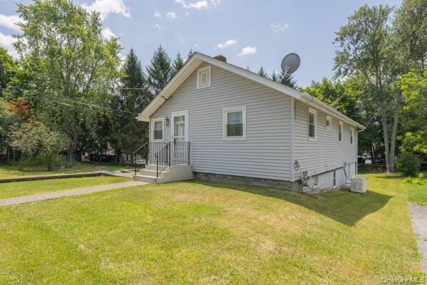 8 Murray Avenue