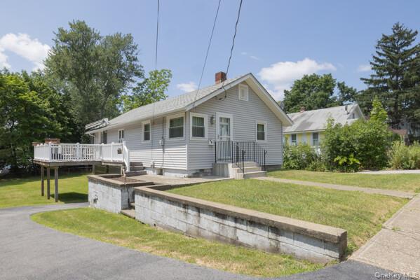 8 Murray Avenue
